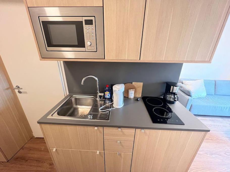 Luxurious Studio in Mitte Next to the Berlin Central Train Station Hauptbahnhof