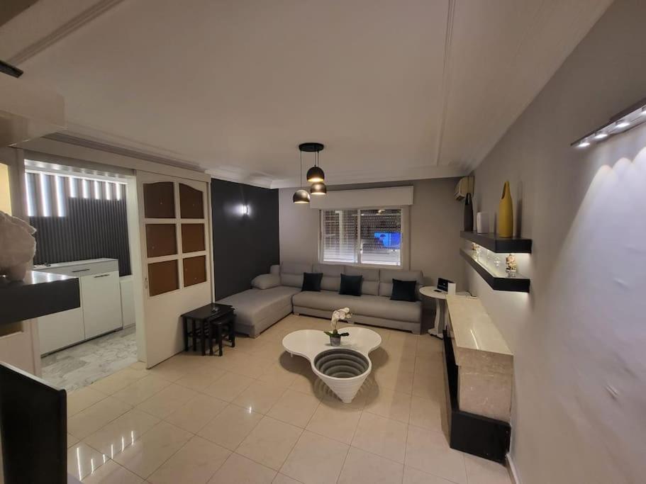 Entire home flat in amman fully renovated view 5