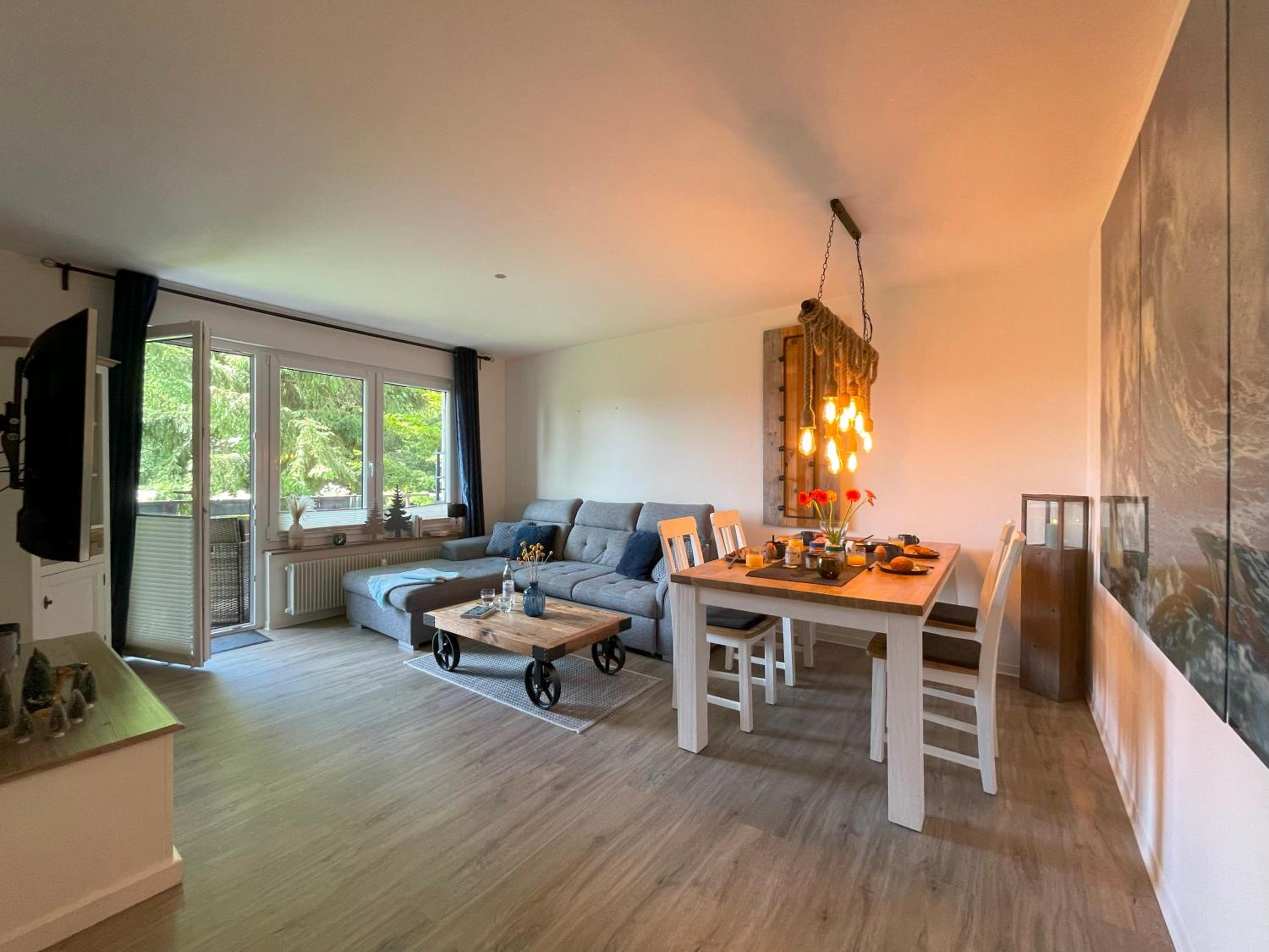 LIGHTQUARTIER Treefield -Sauna - Balkon- Waldnähe