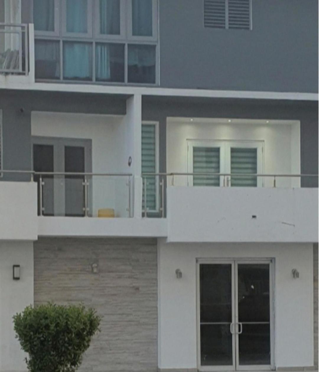 STARFISH LUXURY APARTMENT view 2