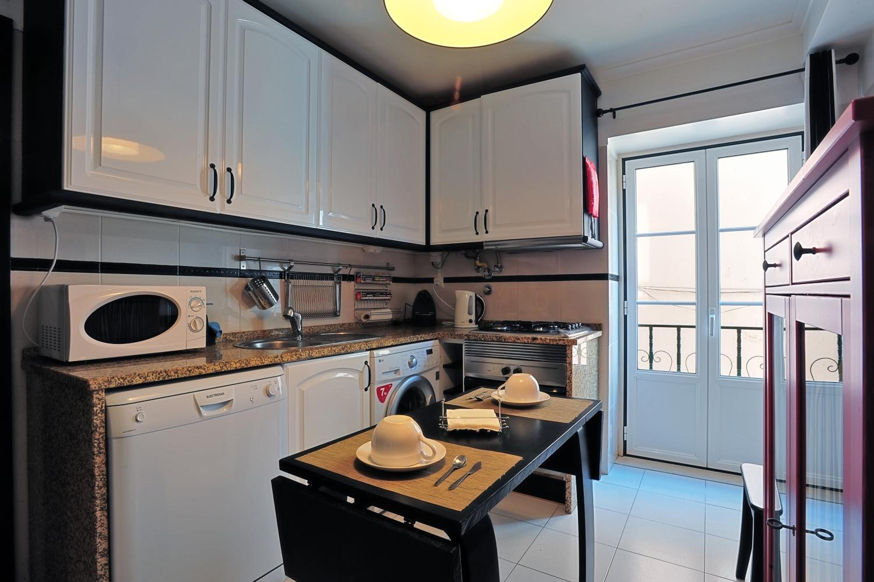 Inn Lisbon Apartment by Homing