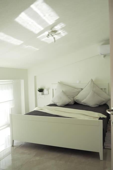 Natalies Apartment photo 2