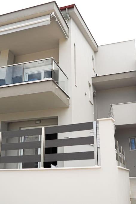 Natalies Apartment photo 3