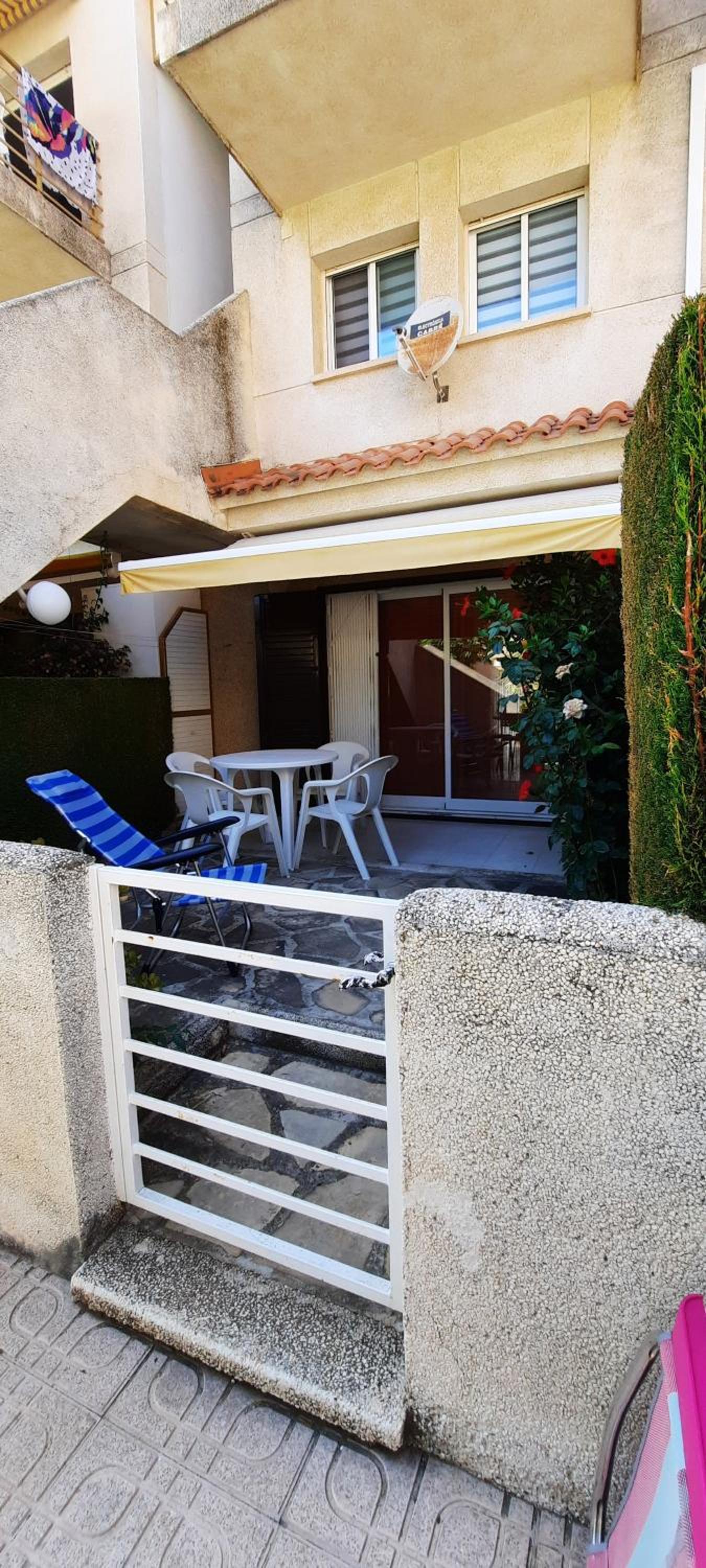 Apartamento dúplex con terraza y parking