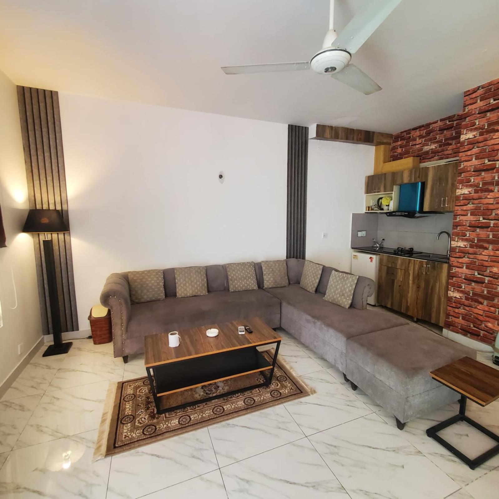 Exclusive Gated Apartment Park Tower view 5