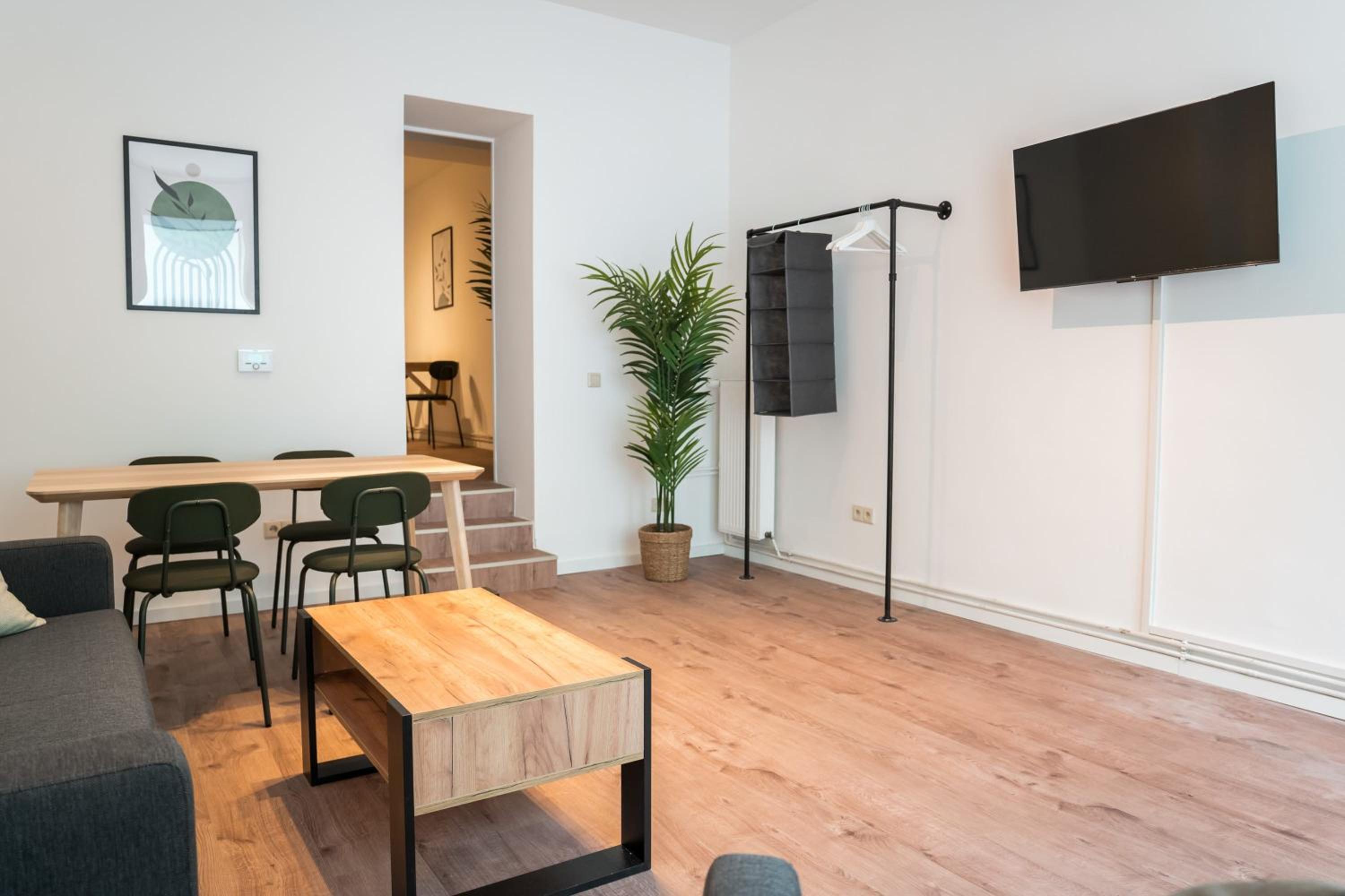 Spacious 1-Bedroom Apartment in Kreuzberg