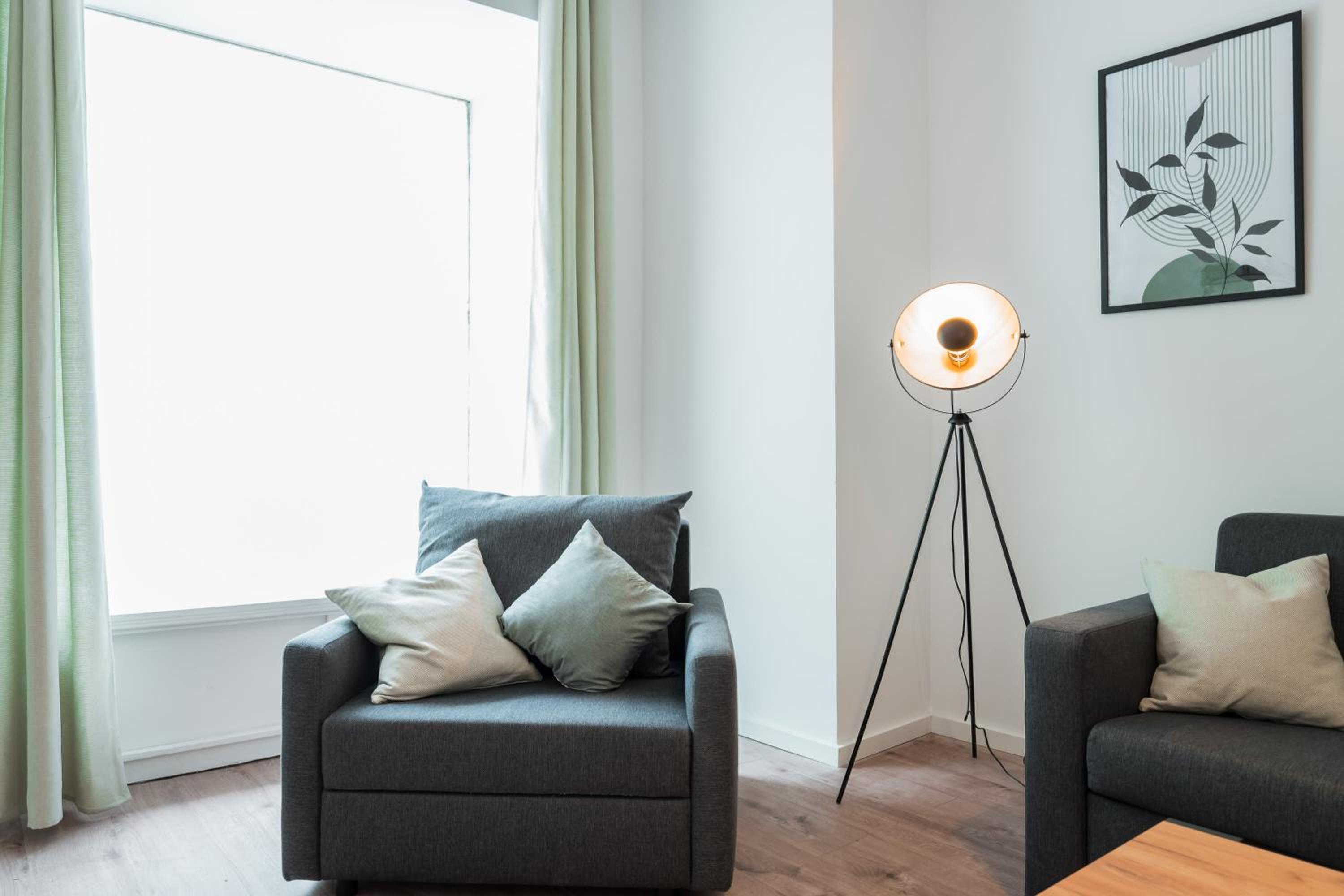 Spacious 1-Bedroom Apartment in Kreuzberg