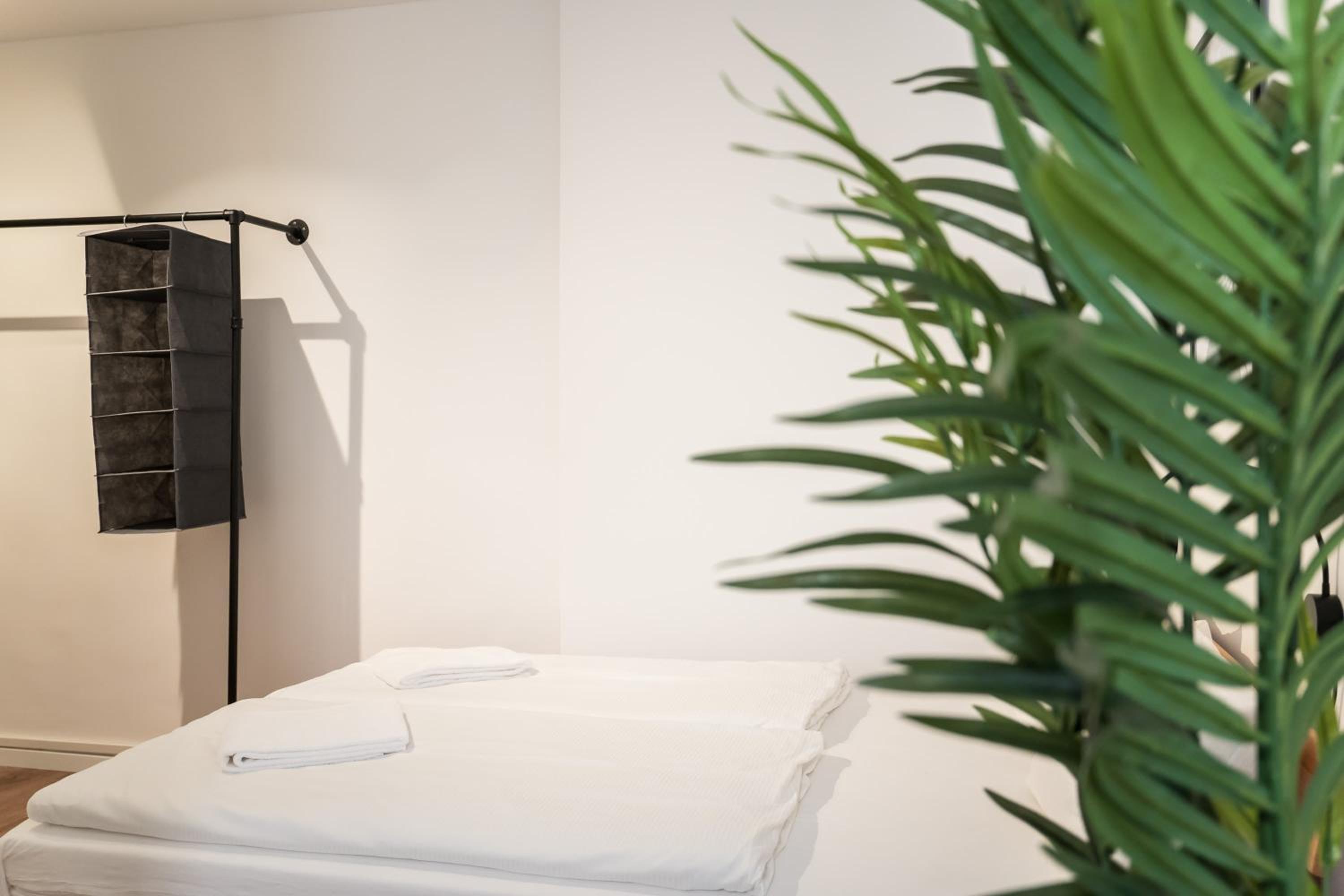 Spacious 1-Bedroom Apartment in Kreuzberg