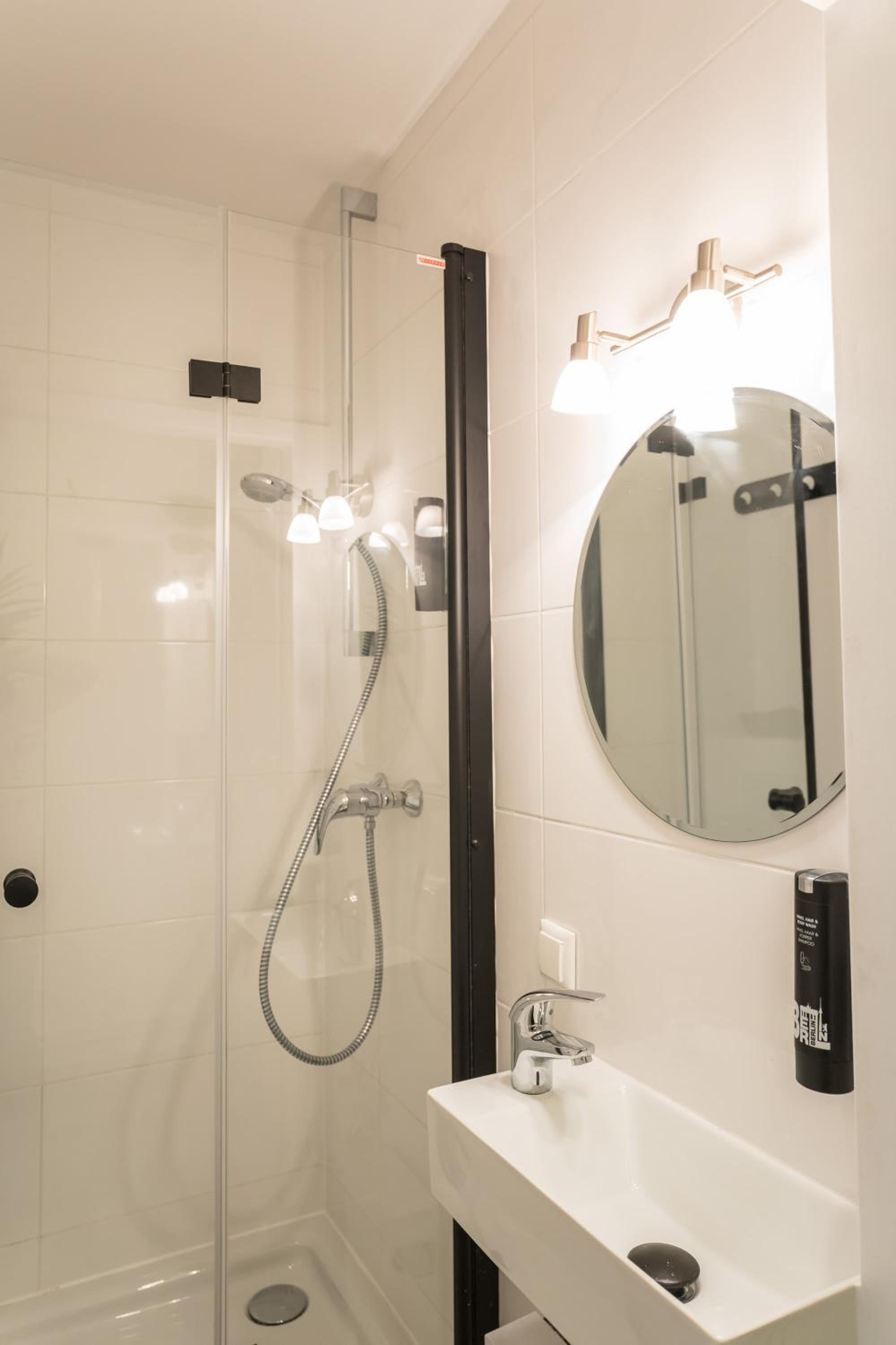 Spacious 1-Bedroom Apartment in Kreuzberg