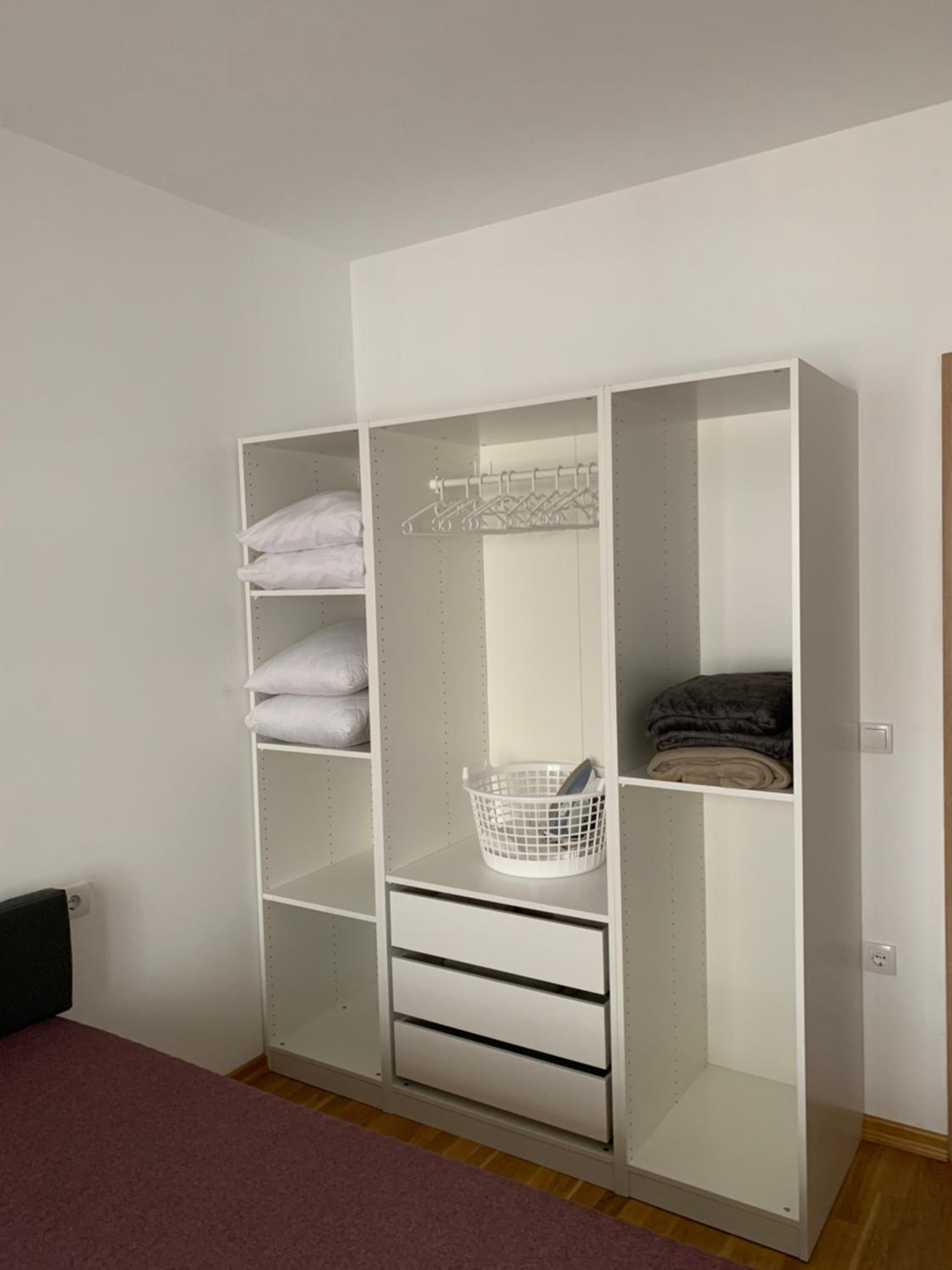 Dins Apartment