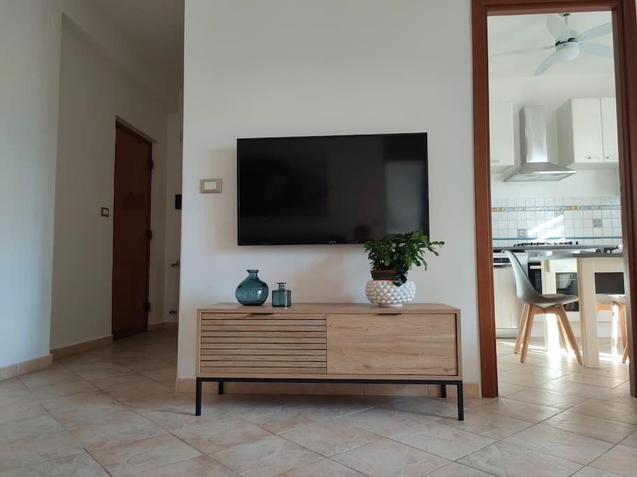 D'Amelio Sweet Home