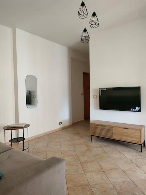D'Amelio Sweet Home
