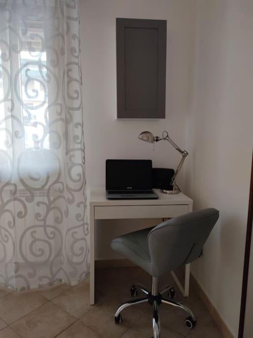 D'Amelio Sweet Home