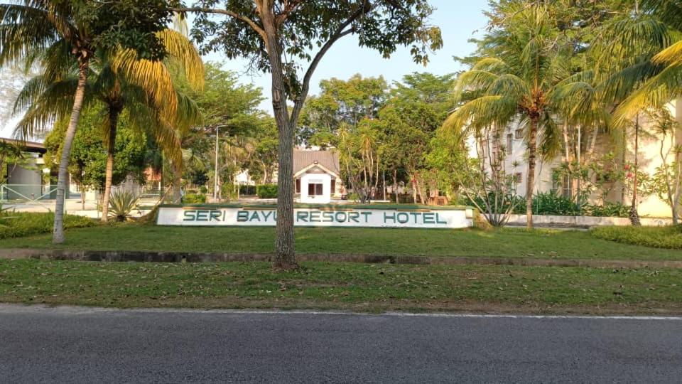 2BR Ground-Floor Private Apartment at Sri Bayu Resort Hotel, Bagan Lalang photo 1