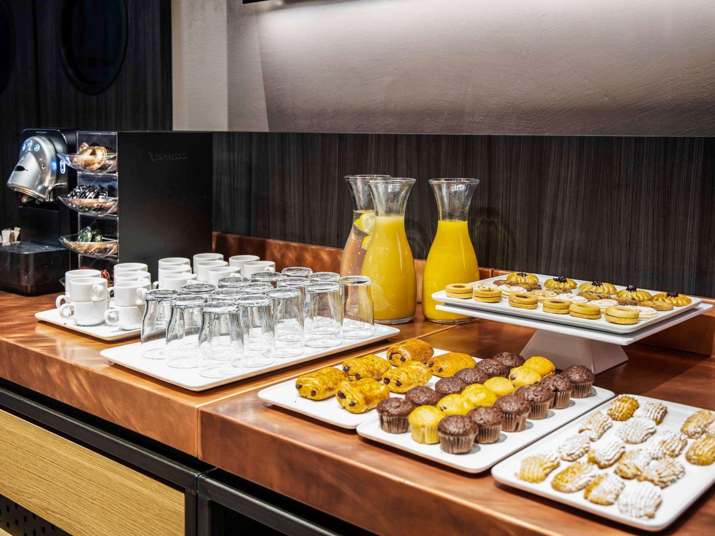 Parma Vacations - Novotel Parma Centro - Property Image 3