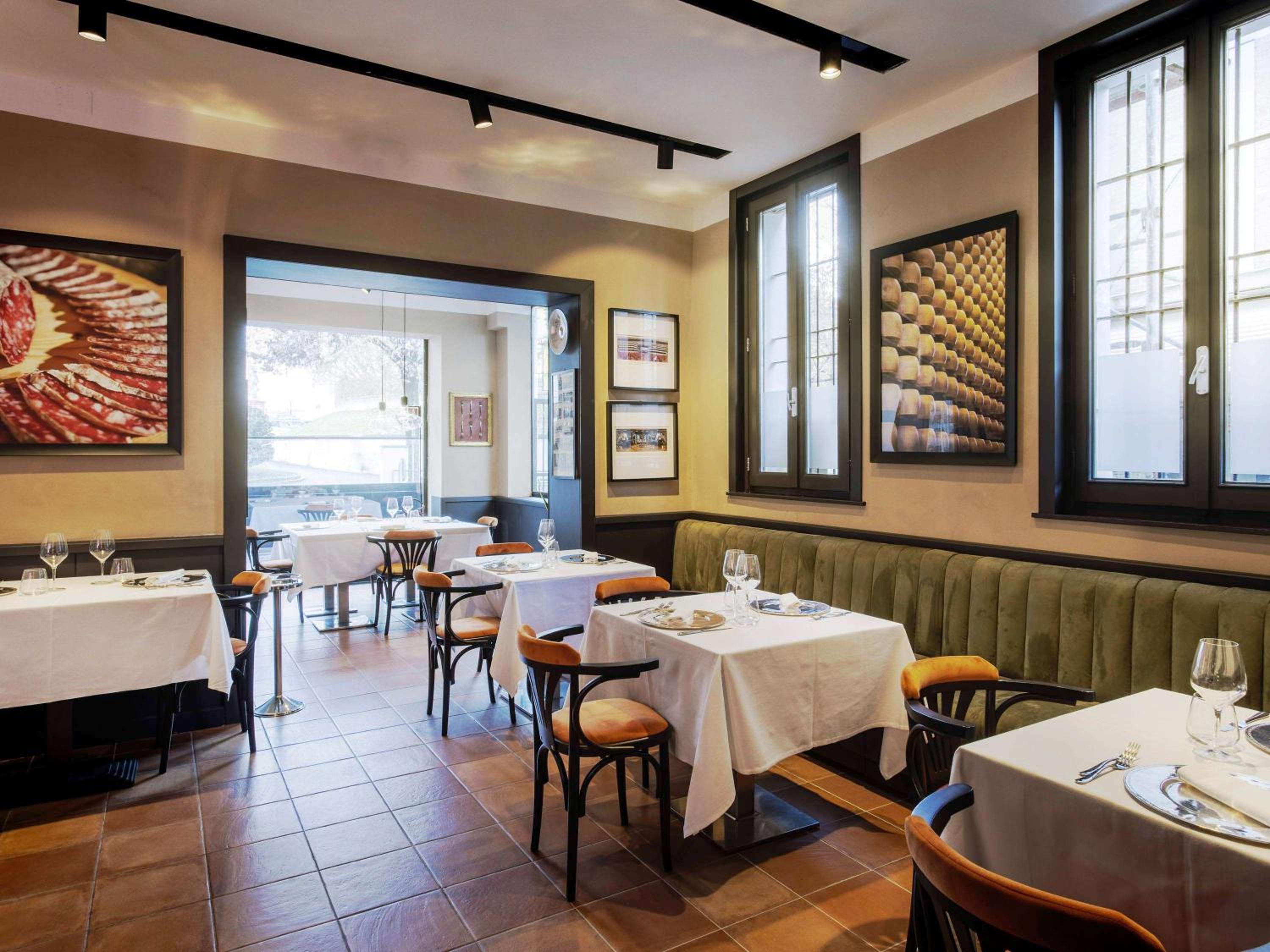 Parma Vacations - Novotel Parma Centro - Property Image 8