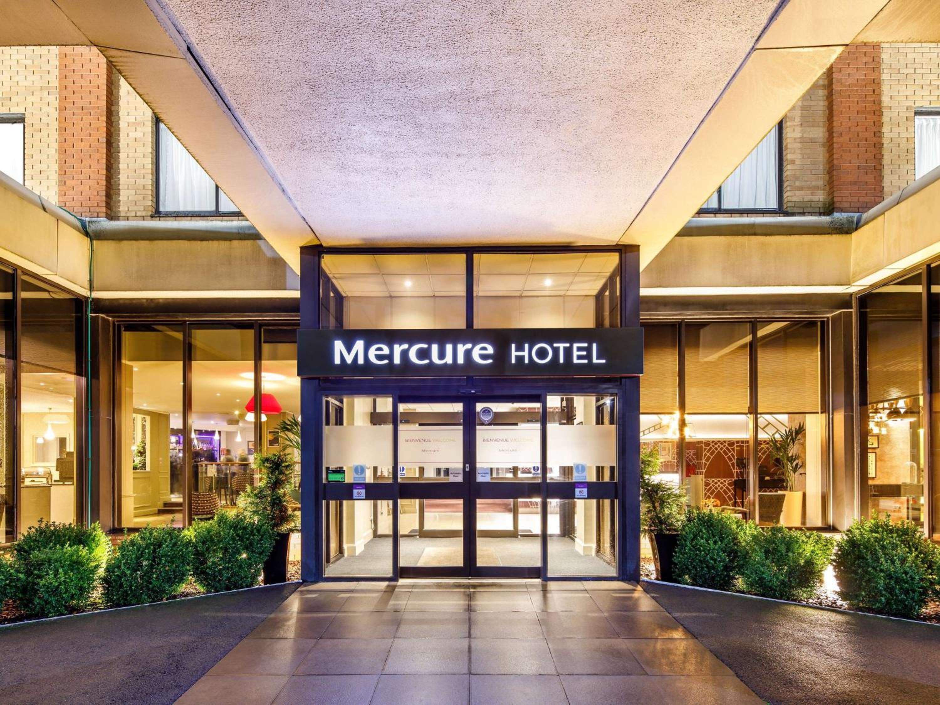 Telford Vacations - Mercure Telford Centre Hotel - Property Image 1