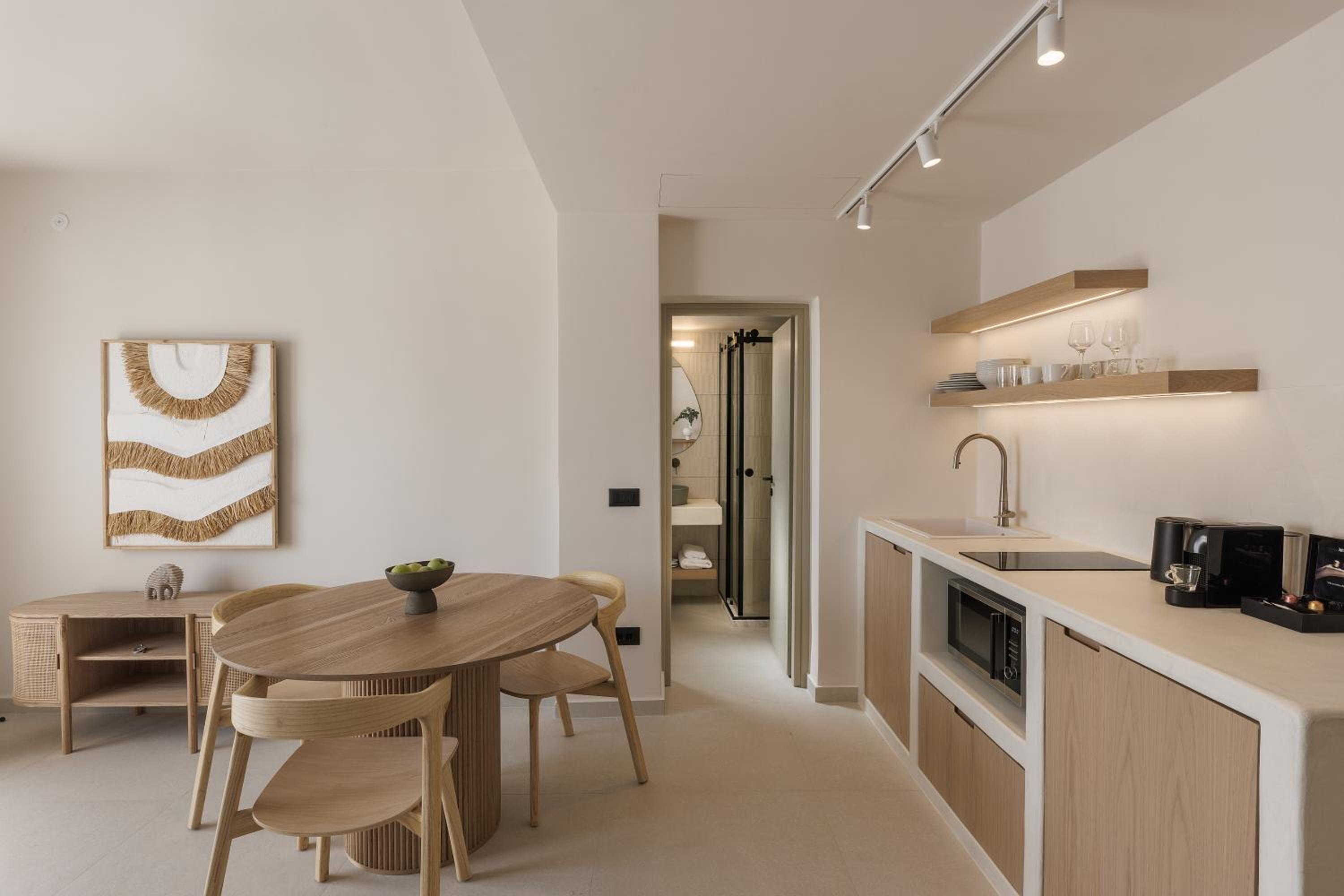 Morfes Luxury Suites by Caldera Houses
