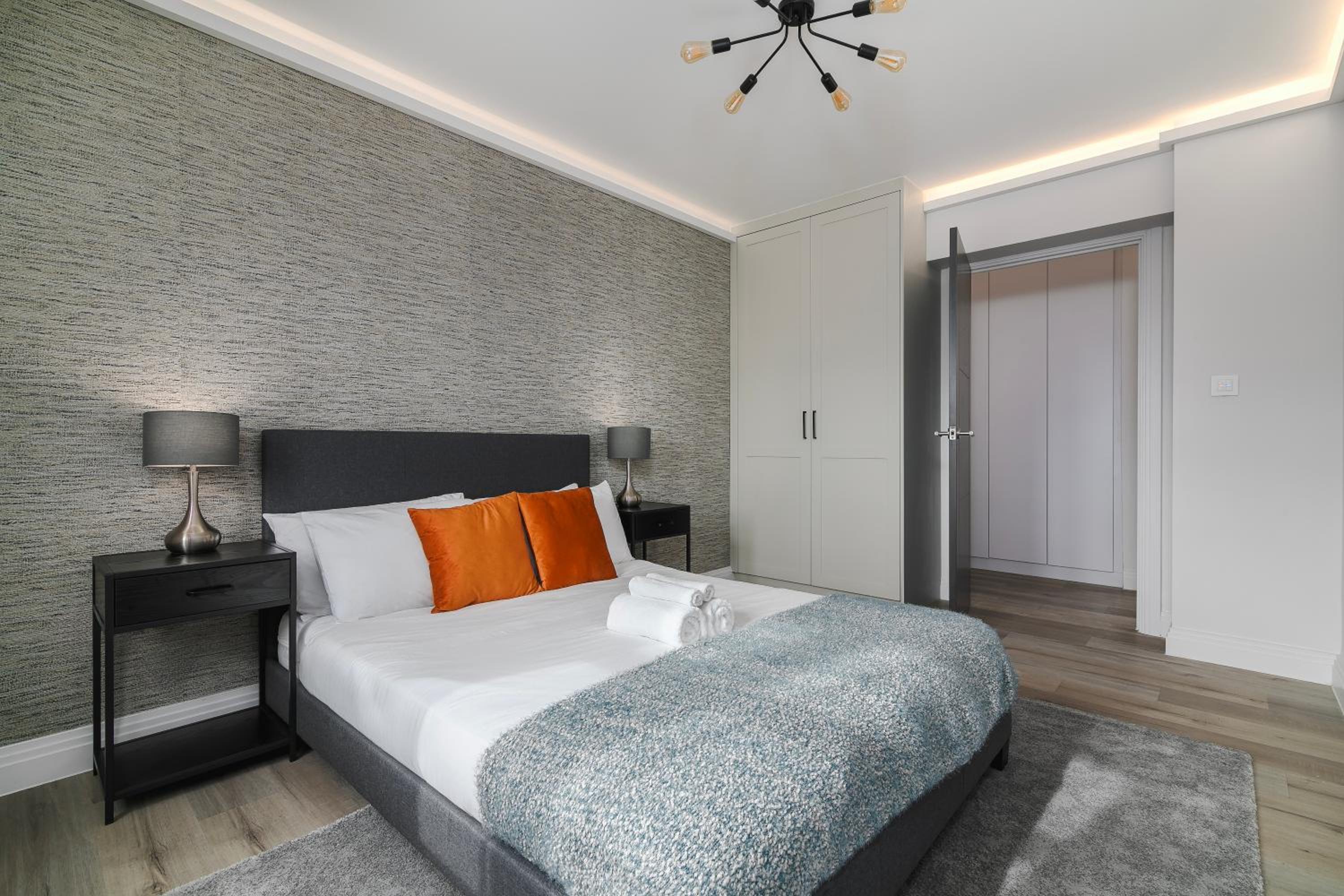 Hyde Park, Marylebone, 3 Bedroom Apartment