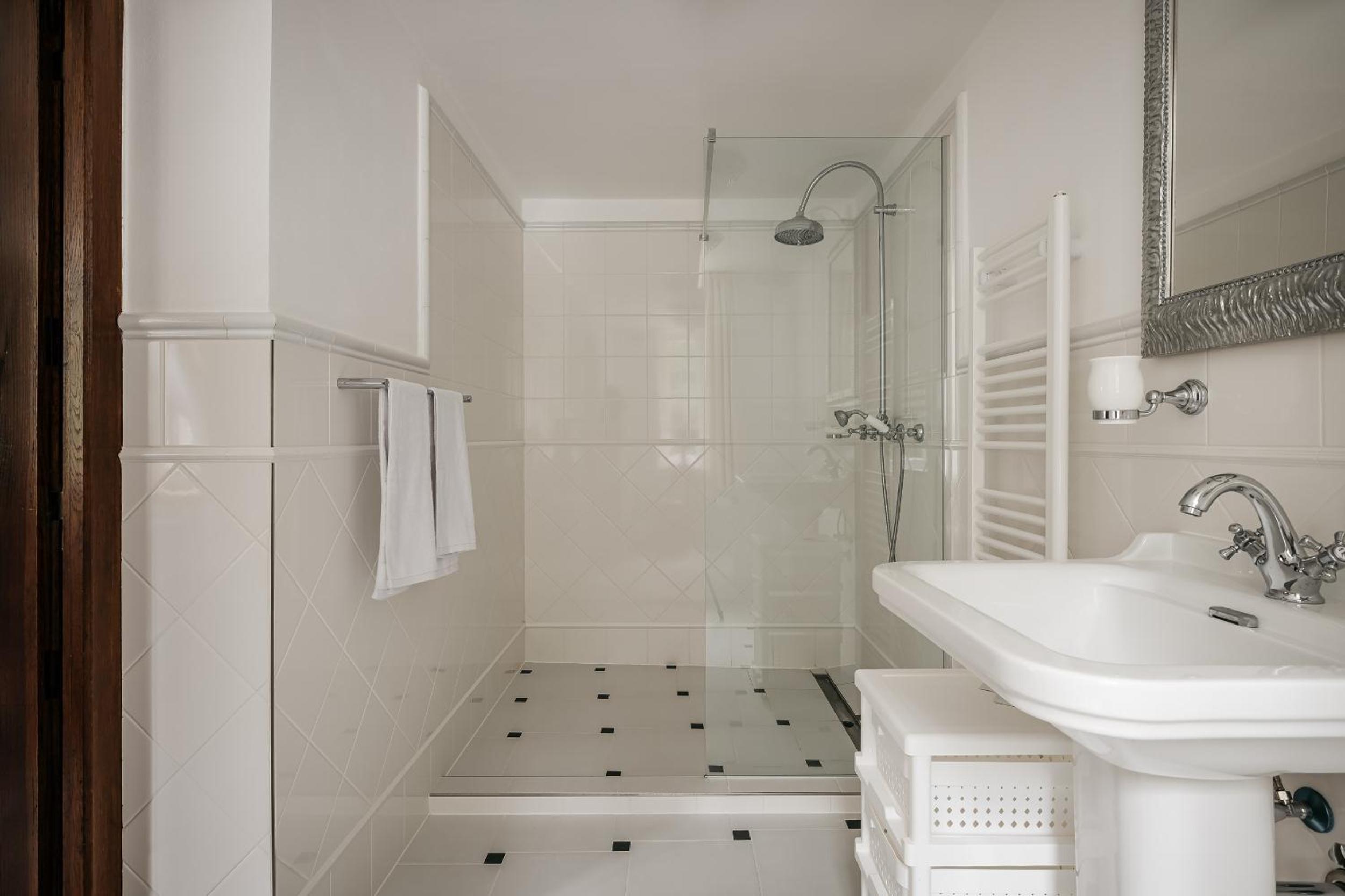 Vila Zlatý Slavík - Luxurious Villa with Spa
