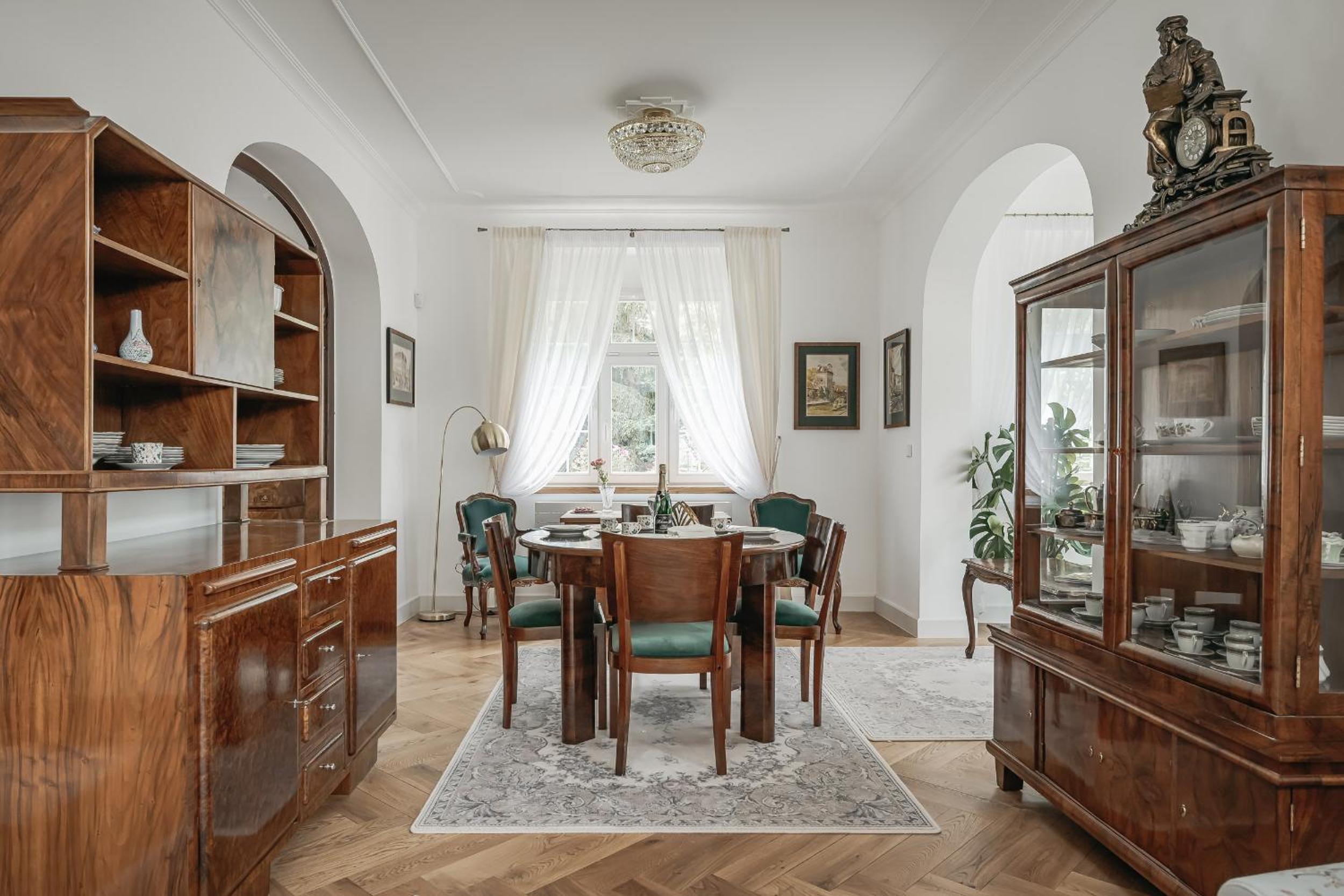 Vila Zlatý Slavík - Luxurious Villa with Spa