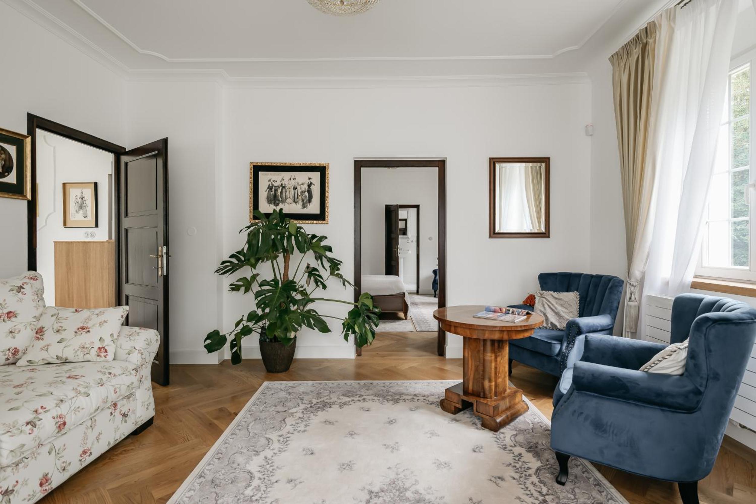 Vila Zlatý Slavík - Luxurious Villa with Spa