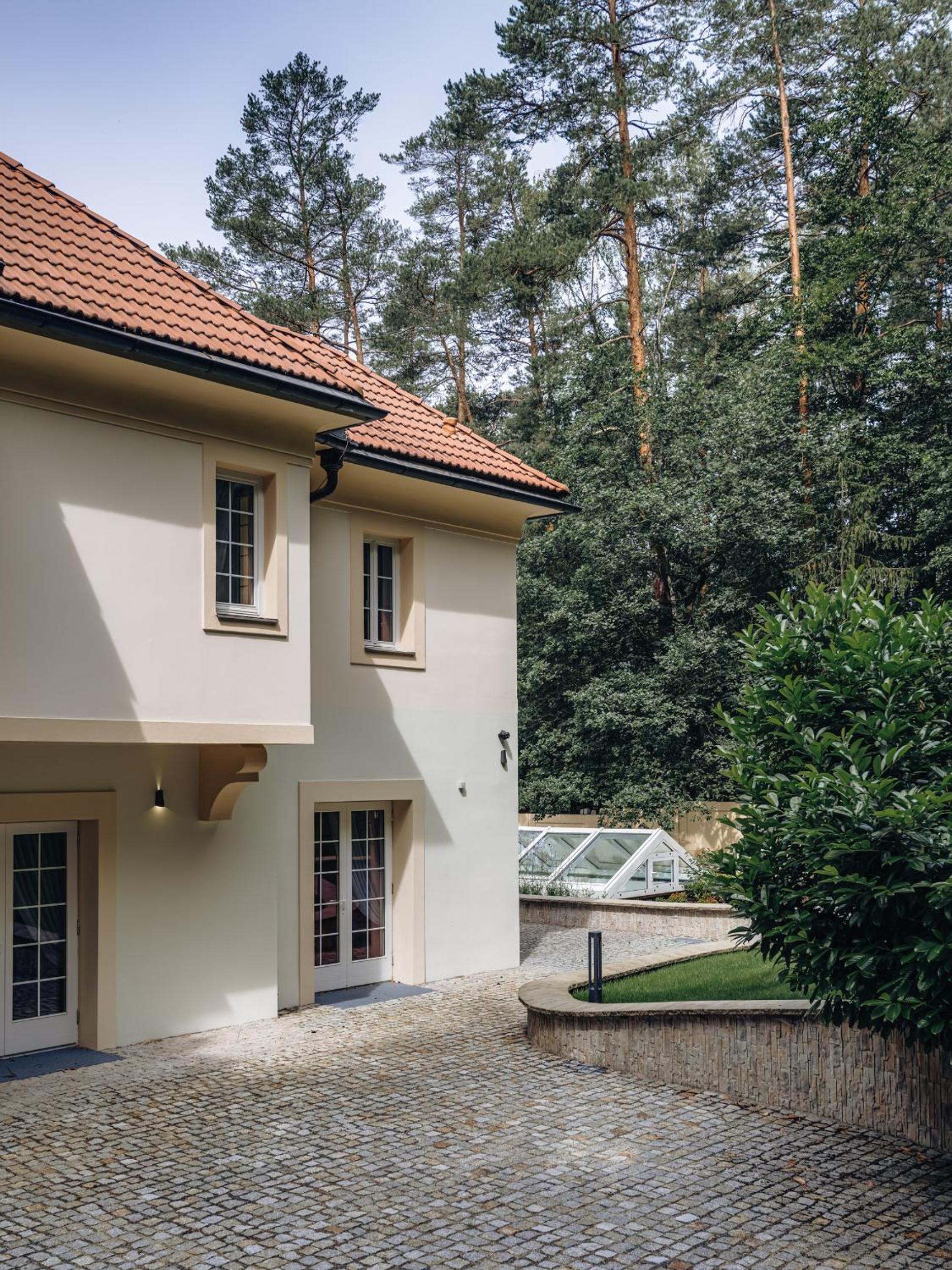 Vila Zlatý Slavík - Luxurious Villa with Spa