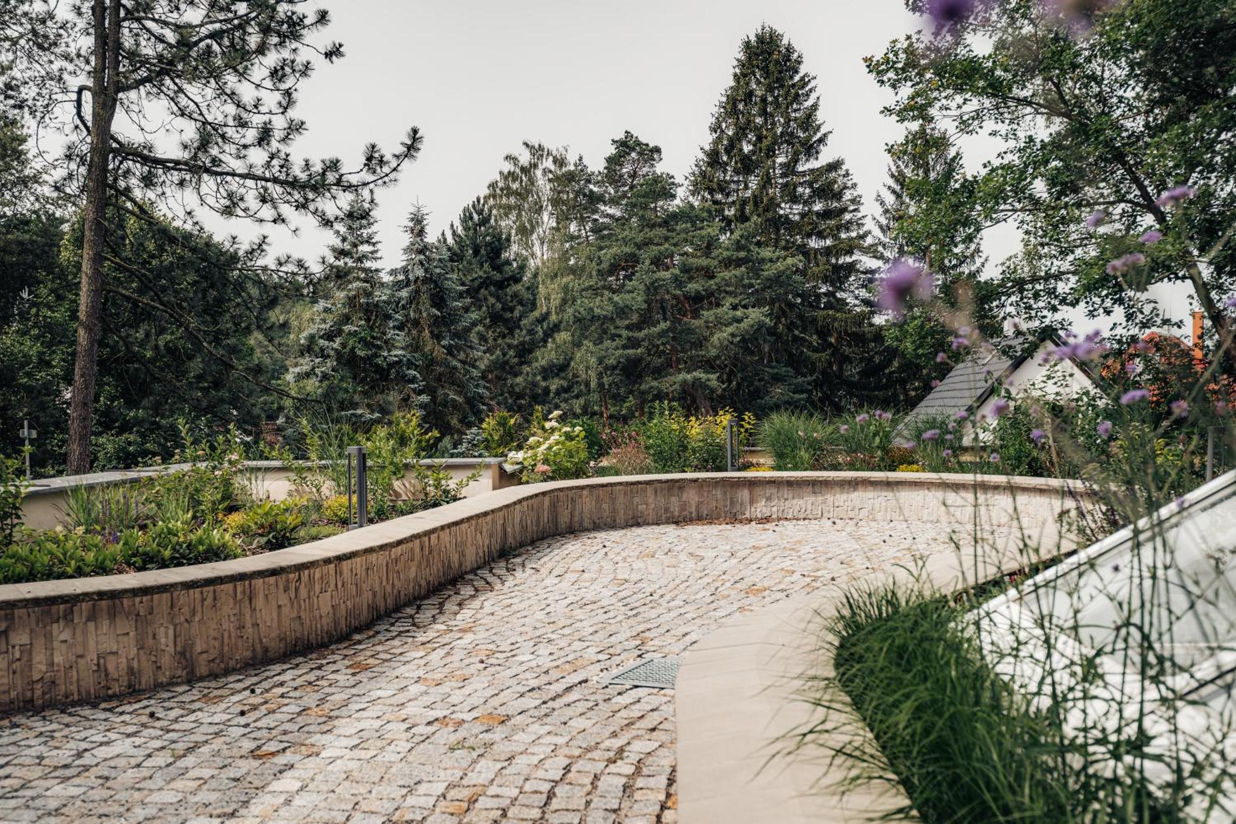 Vila Zlatý Slavík - Luxurious Villa with Spa