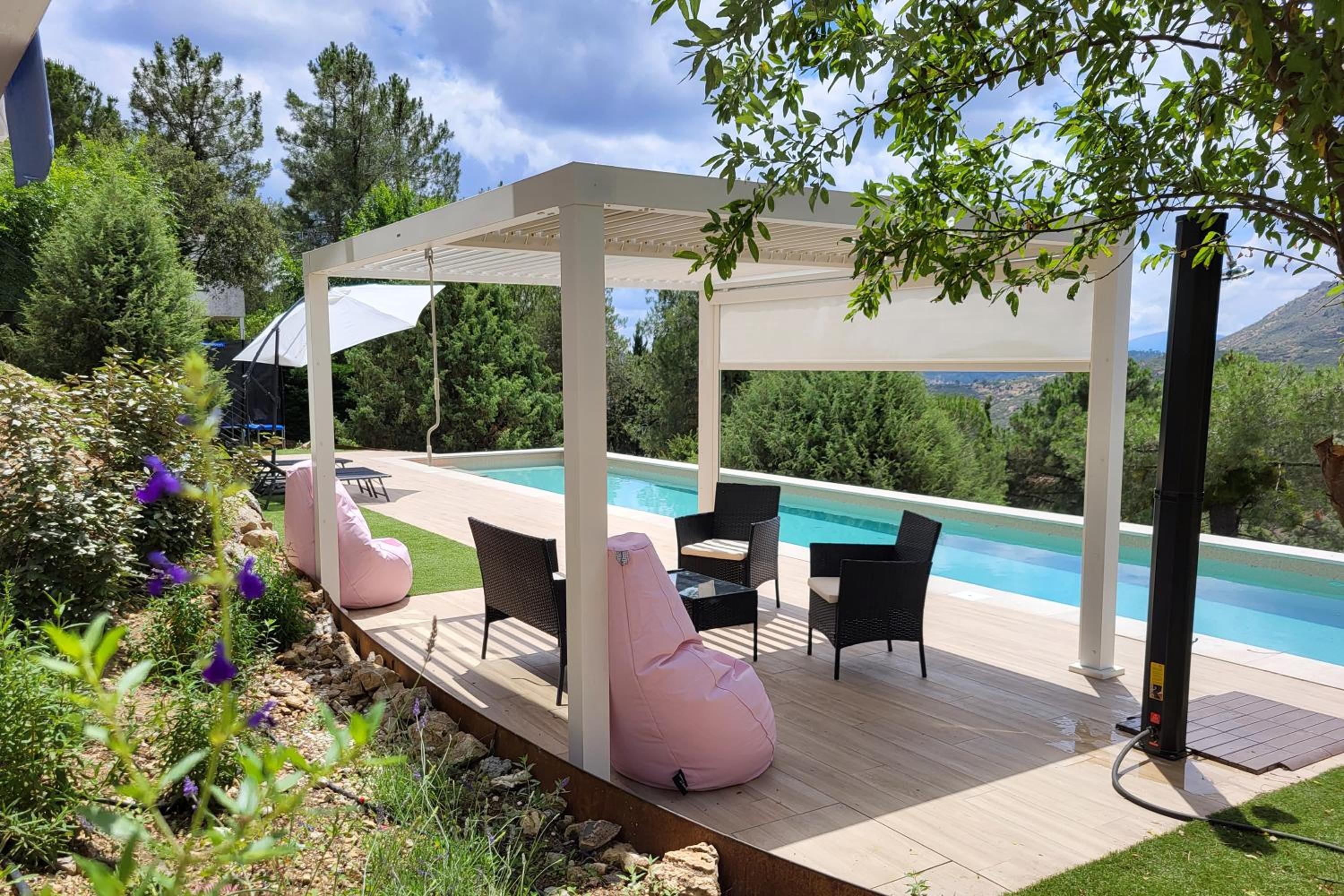 Casa rural con piscina y vistas espectaculares