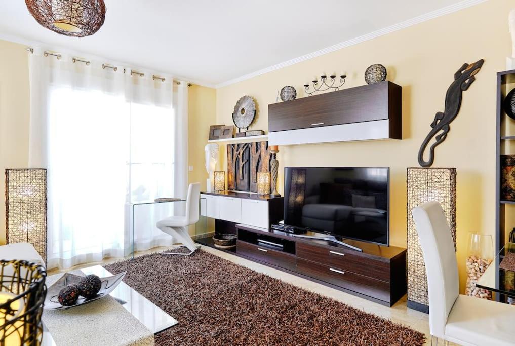 Cozy apartment of 103 m2 with three bedrooms in a pine forest by the sea view 4