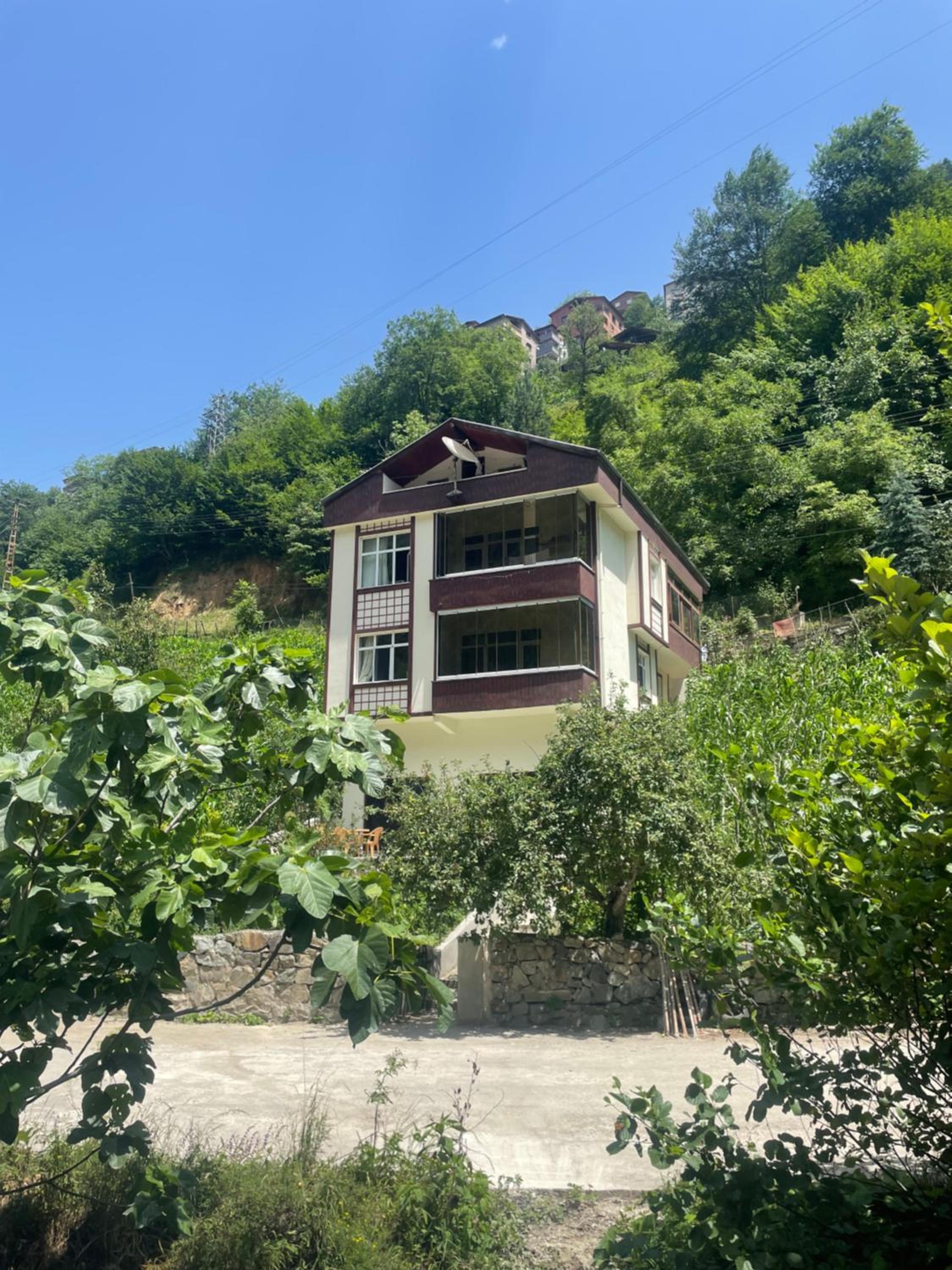 Uzungöl Nehir kenarında Doğa içinde merkezi konumda lüks Daire view 5