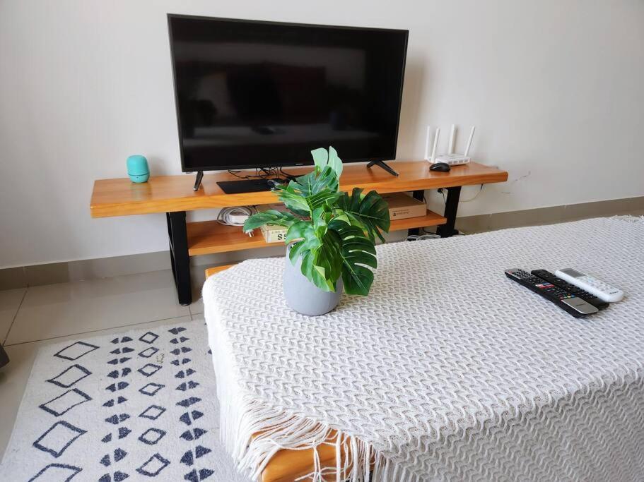 Spacious 3 bedroom suite at Cheras Maluri MRT A48
