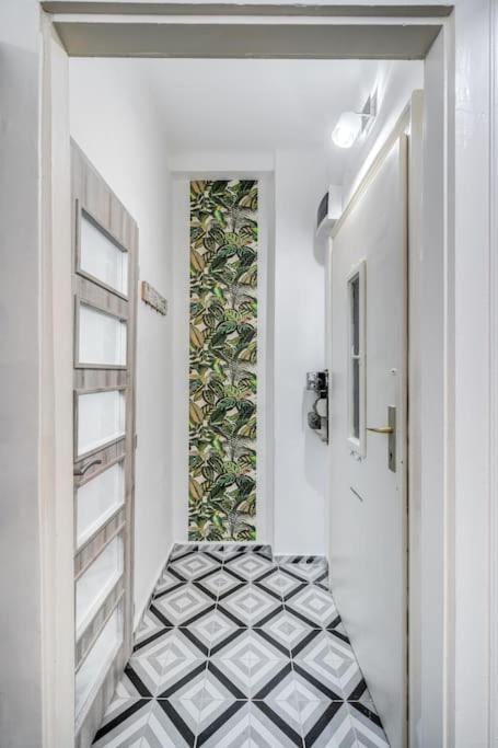 Danube Bank Hideaway