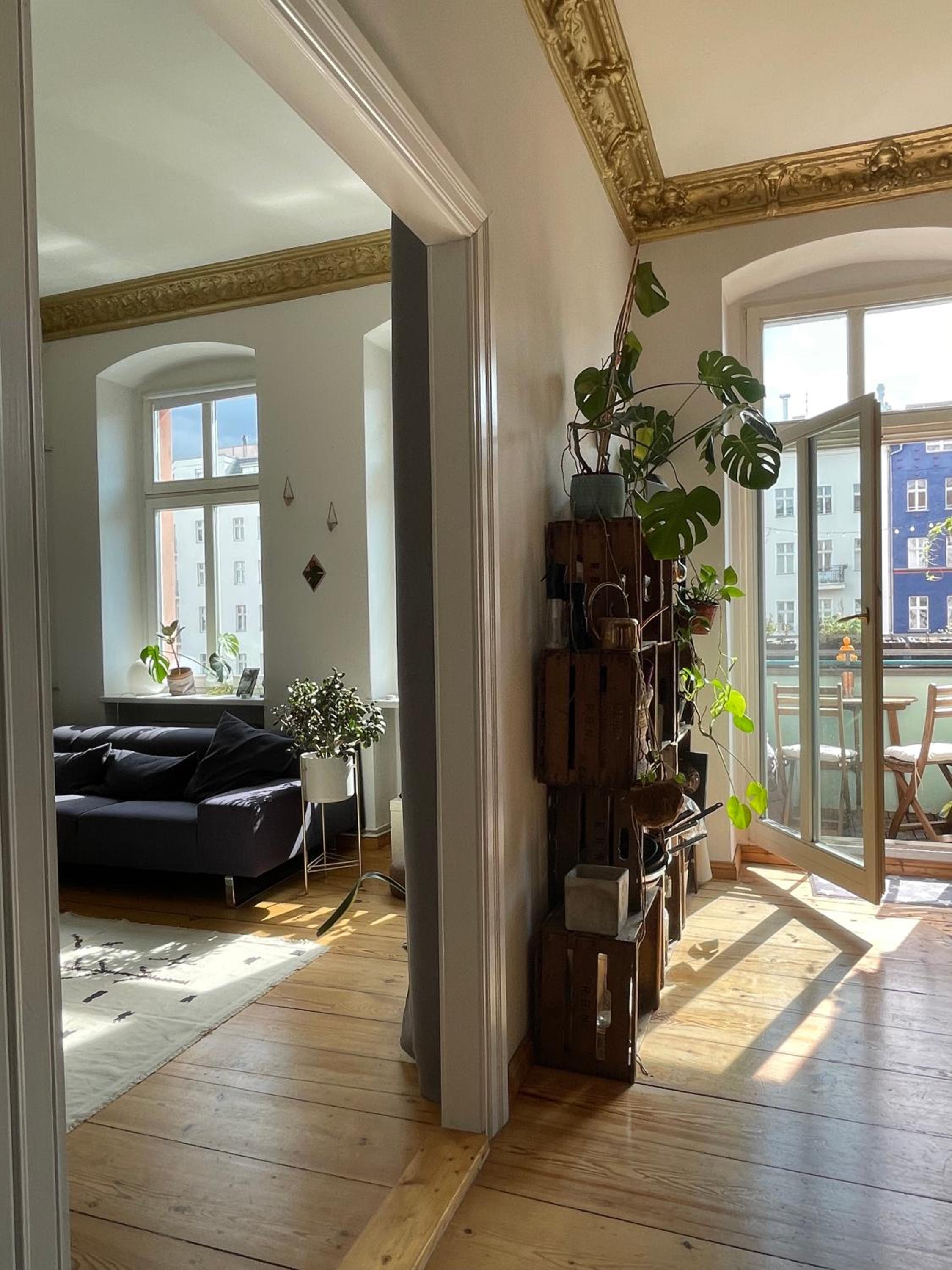 Spirit & Style - spacious, bright 75m2 - 2 bedroom in ideal Prenzlauer Berg location