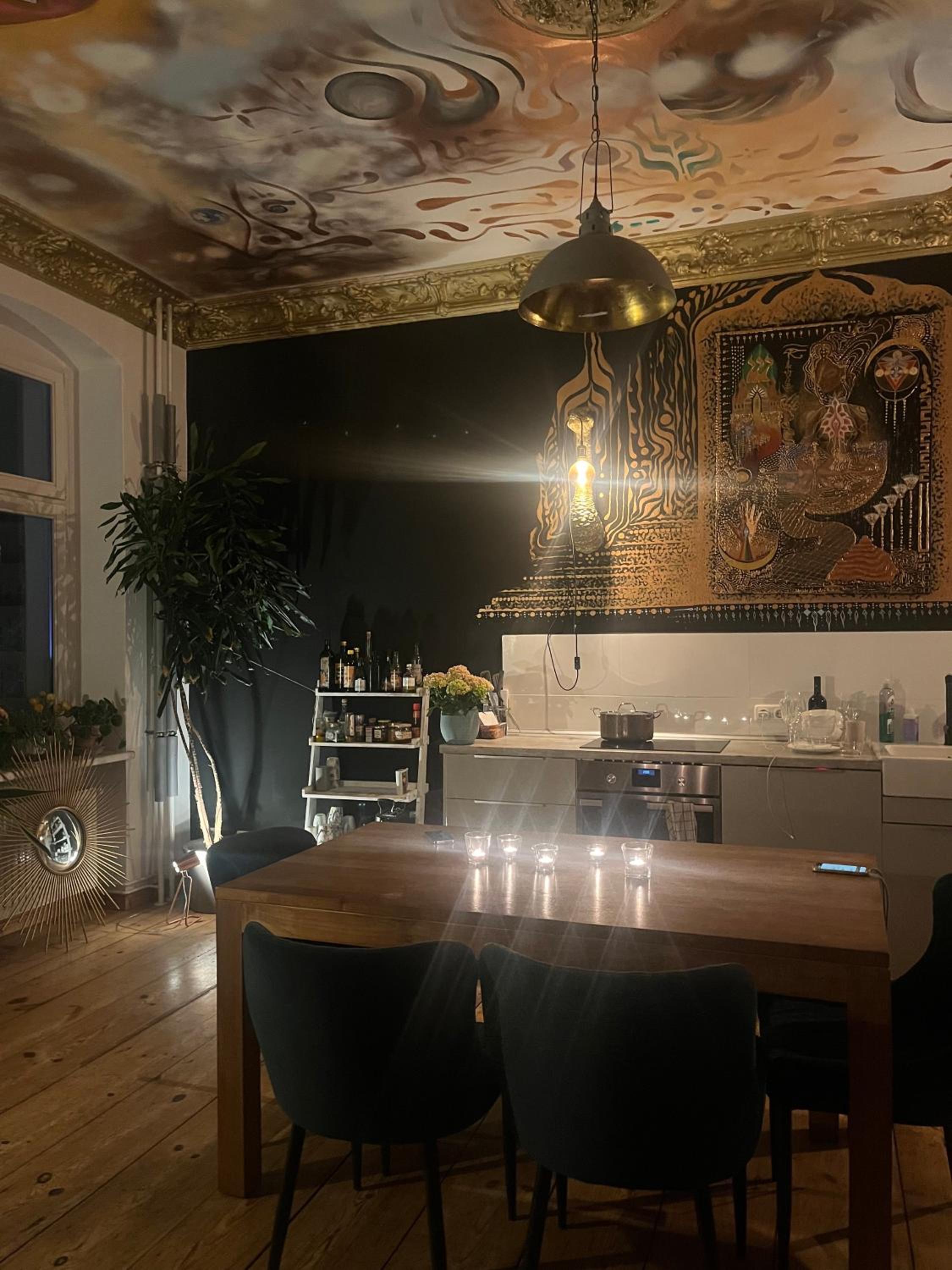 Spirit & Style - spacious, bright 75m2 - 2 bedroom in ideal Prenzlauer Berg location