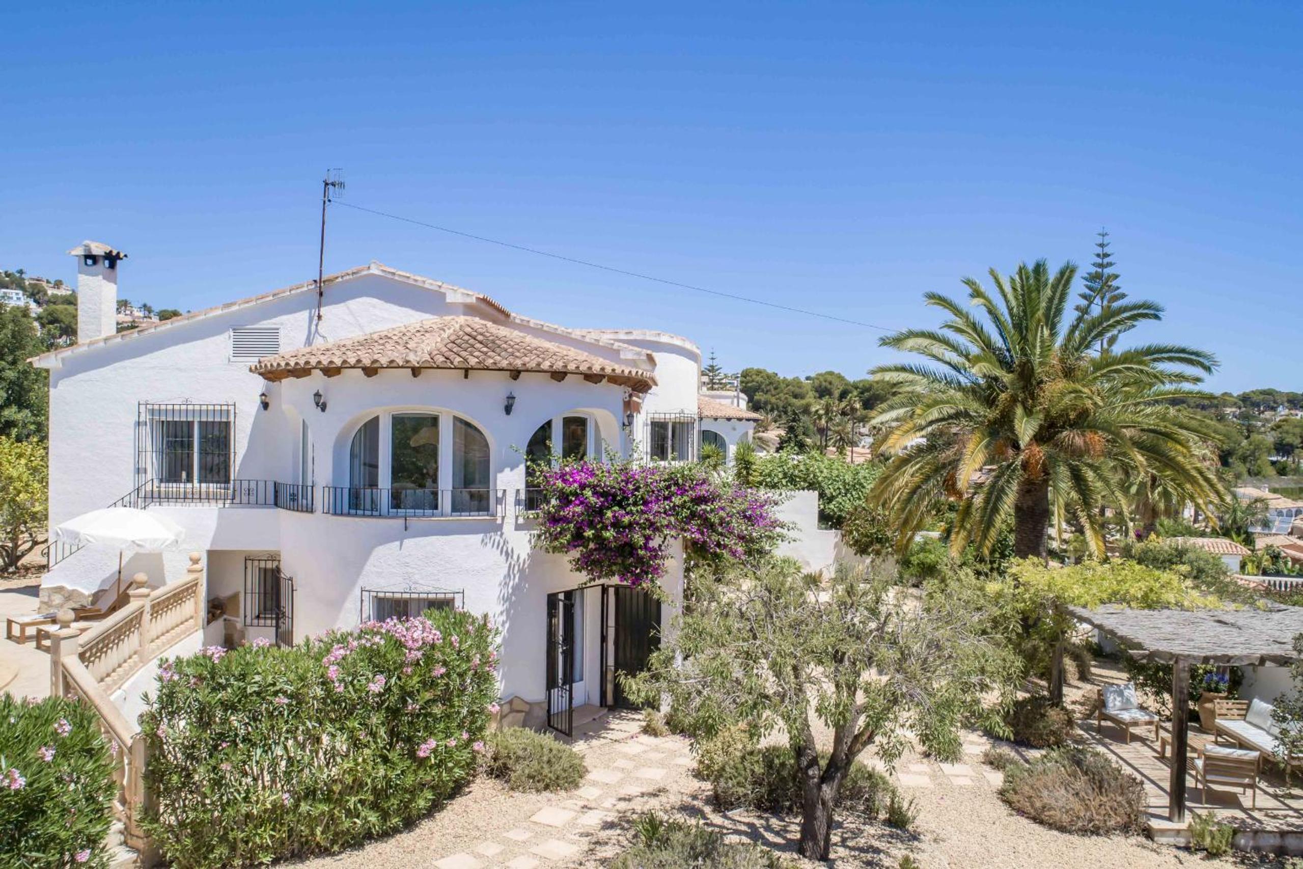 Casa Clavel