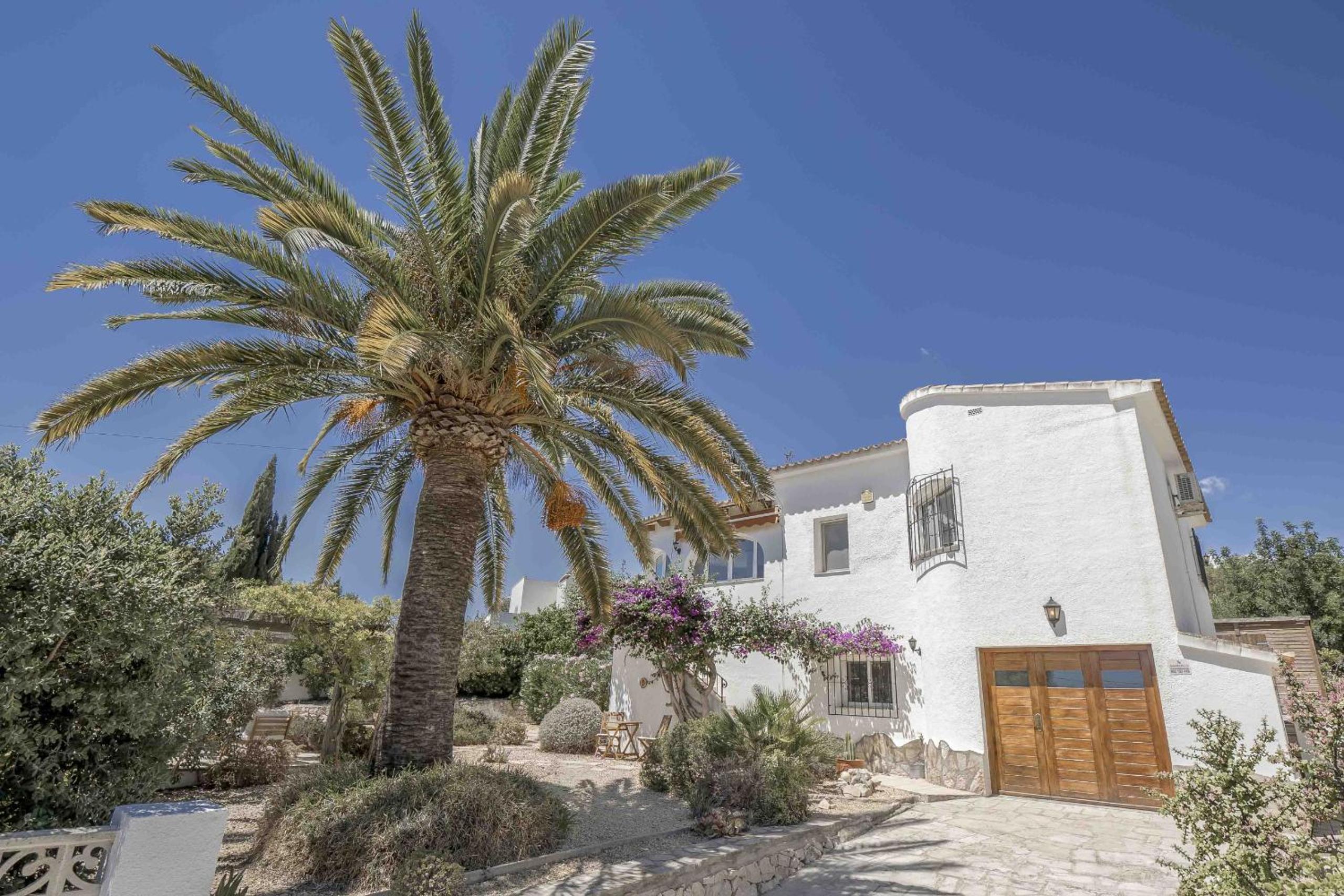 Casa Clavel