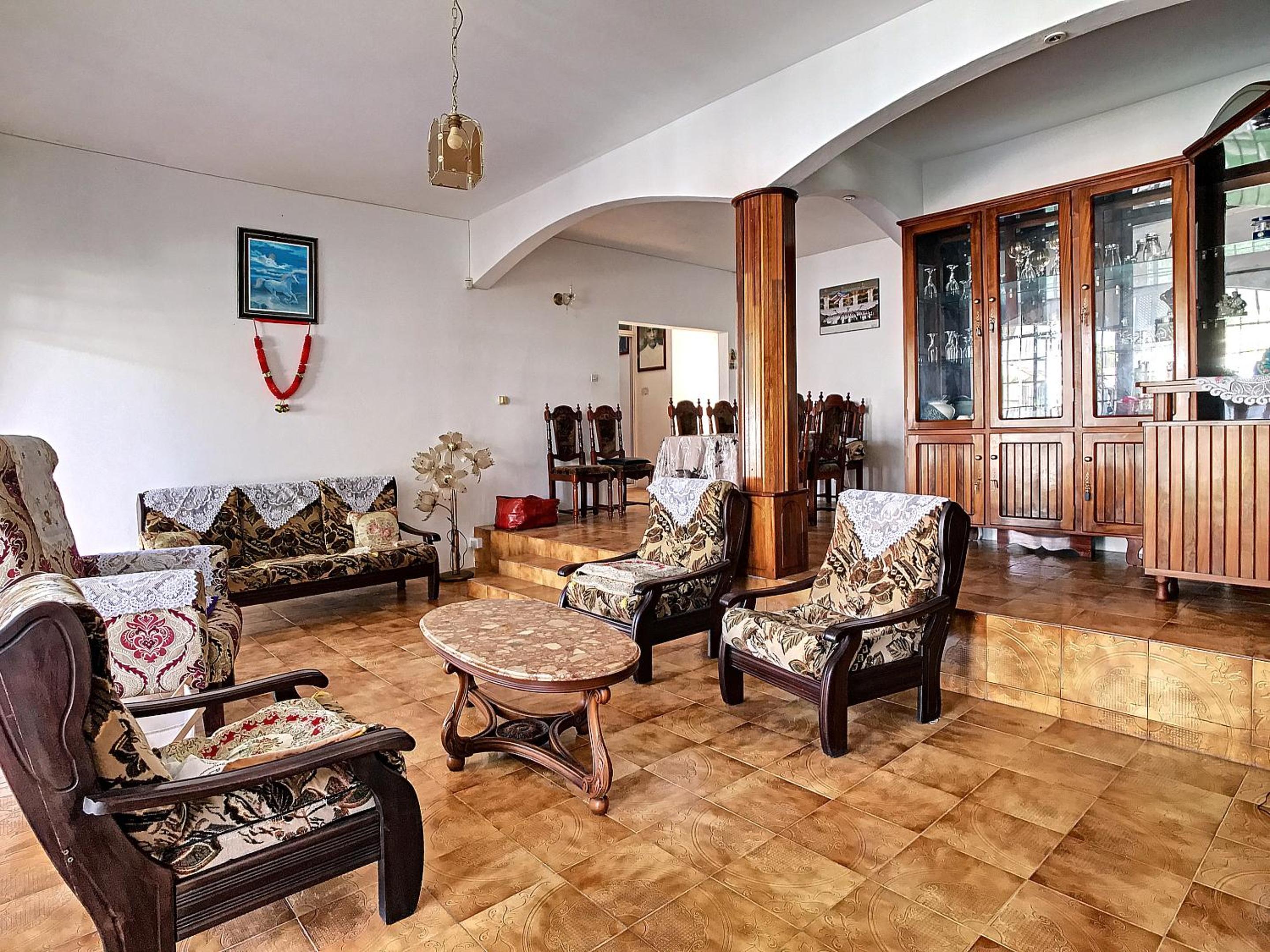 Elegant Flat in Calodyne with Garden View 150 m² view 5