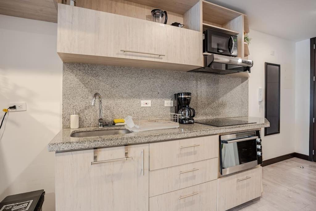 Lovely 1-bedroom apartment at Chapinero's heart