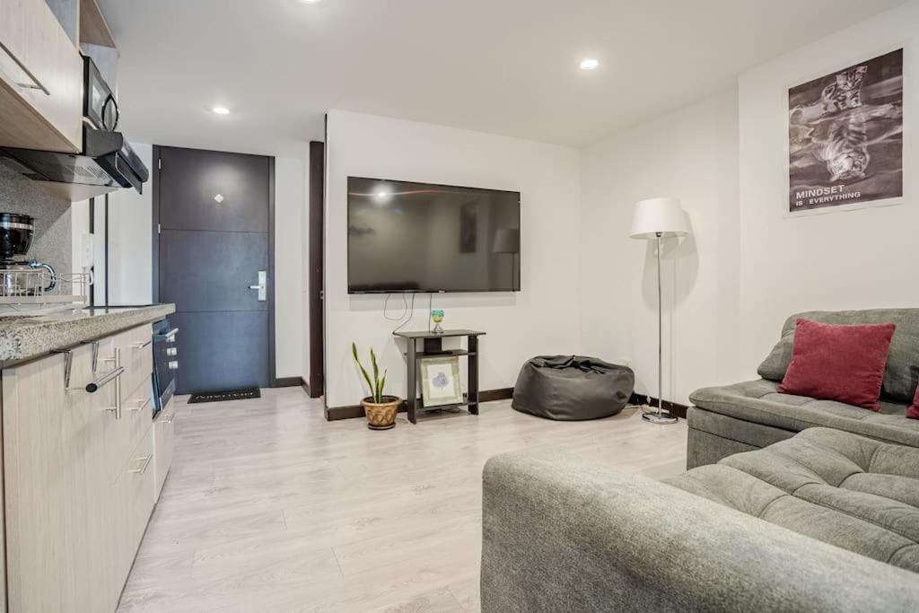 Lovely 1-bedroom apartment at Chapinero's heart