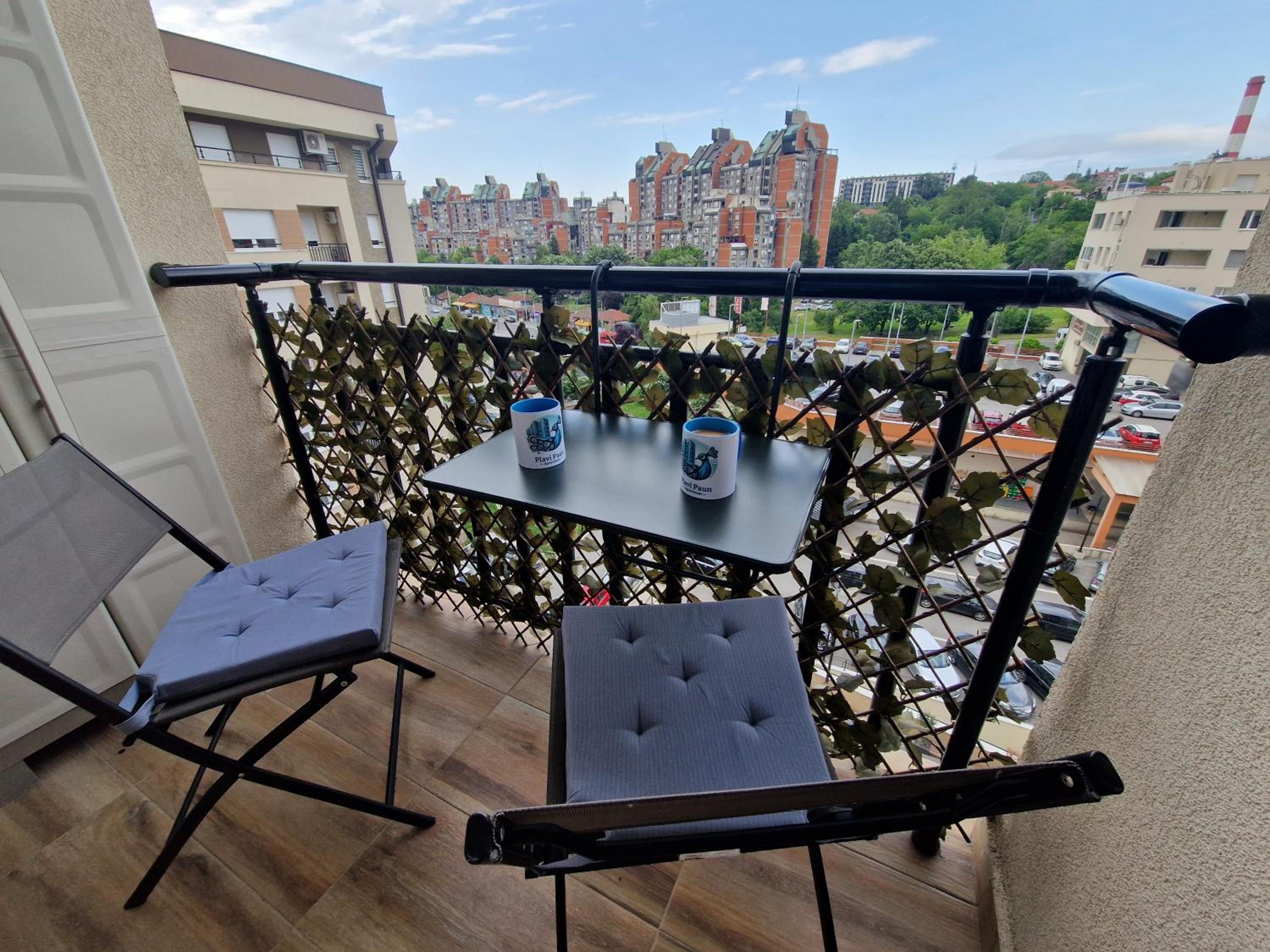 Plavi Paun Apartman