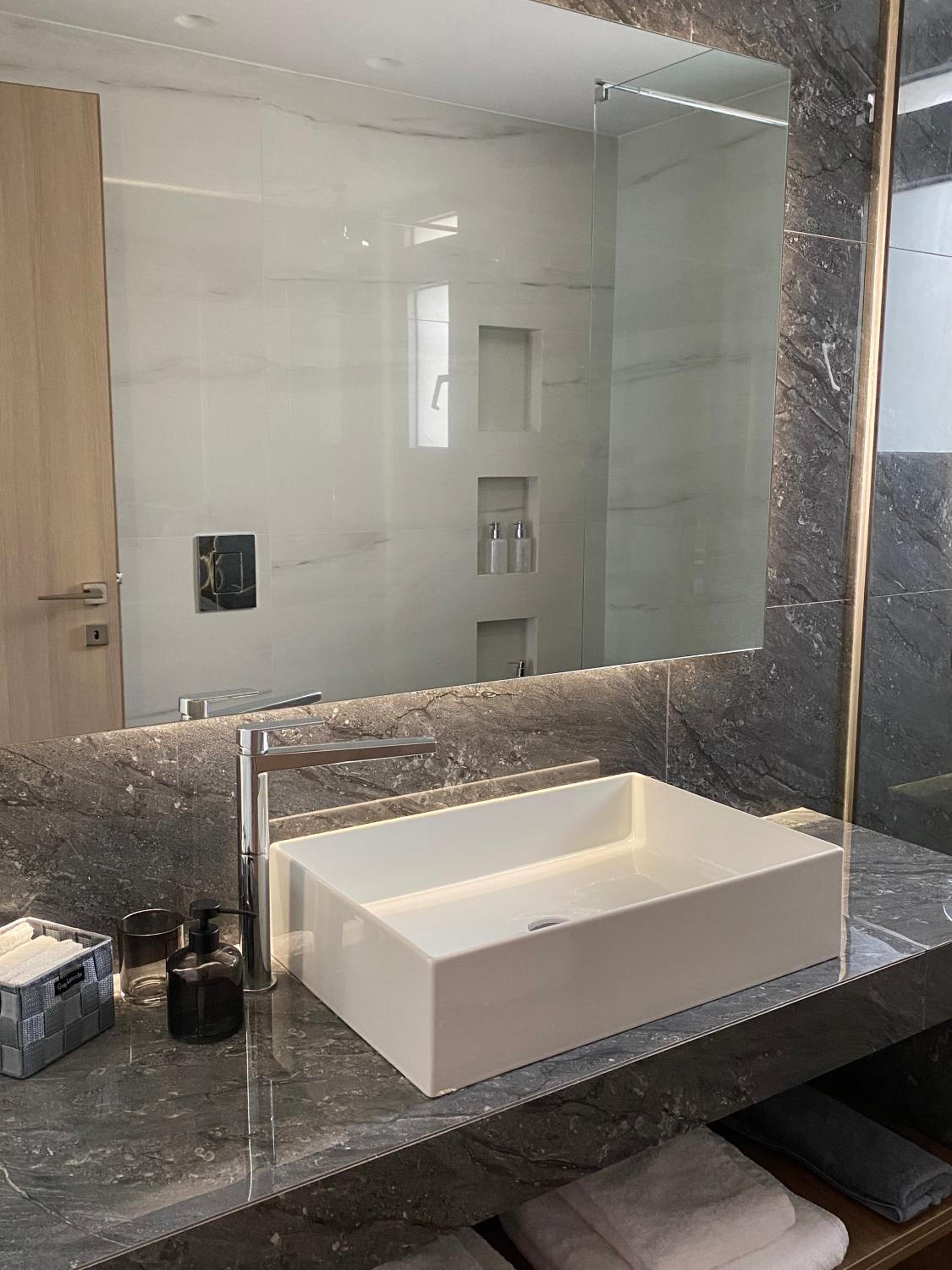 Marble Luxury