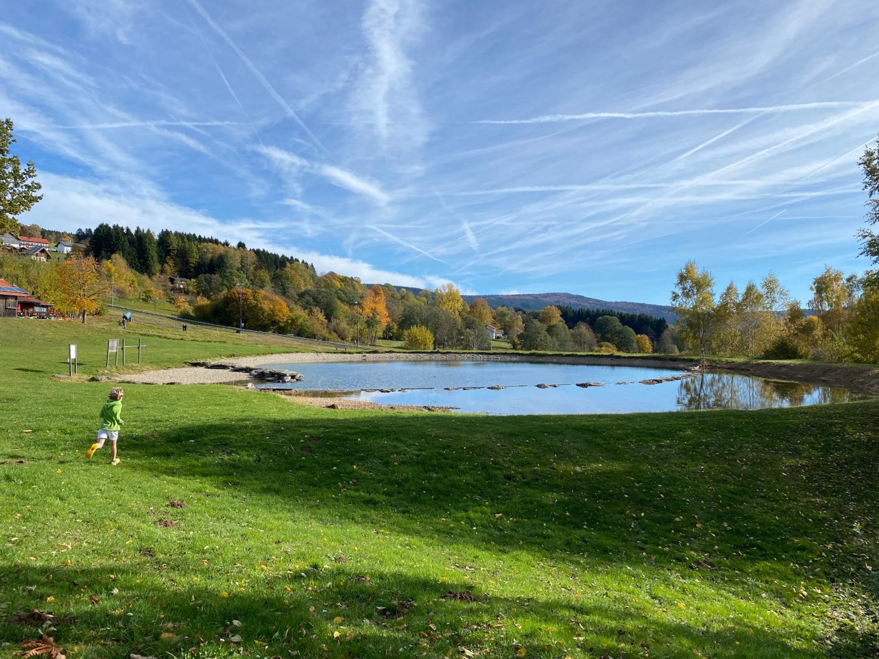 Ferienwohnung Schönblick inklusive Hallenbad, Sauna, Außenpool & Fitnessstudio, familienfreundlich ausgestattet