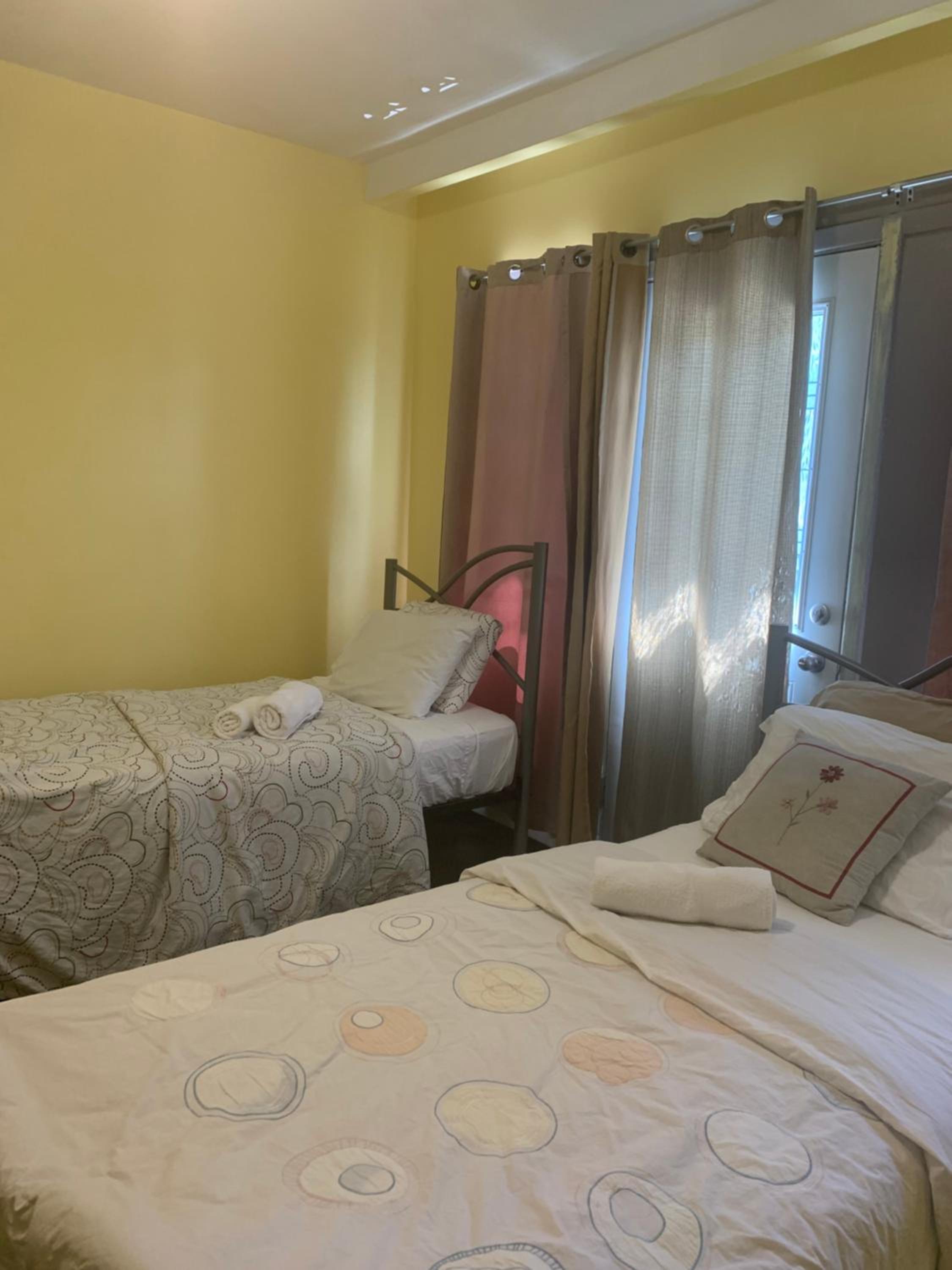 Montreal Downtown Rooms