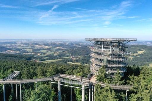 Ferienwohnung Schönblick inklusive Hallenbad, Sauna, Außenpool & Fitnessstudio, familienfreundlich ausgestattet