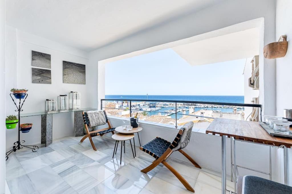 Marbella Vacations - Modern 3 bedroom in Puerto Banus with sea views - Property Image 15