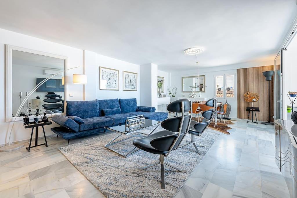 Marbella Vacations - Modern 3 bedroom in Puerto Banus with sea views - Property Image 26