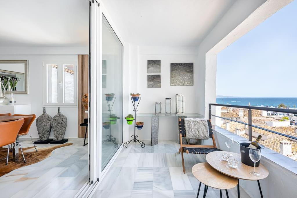 Marbella Vacations - Modern 3 bedroom in Puerto Banus with sea views - Property Image 19