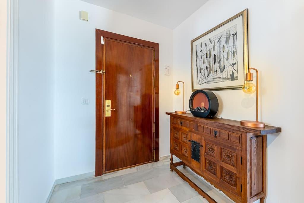 Marbella Vacations - Modern 3 bedroom in Puerto Banus with sea views - Property Image 14