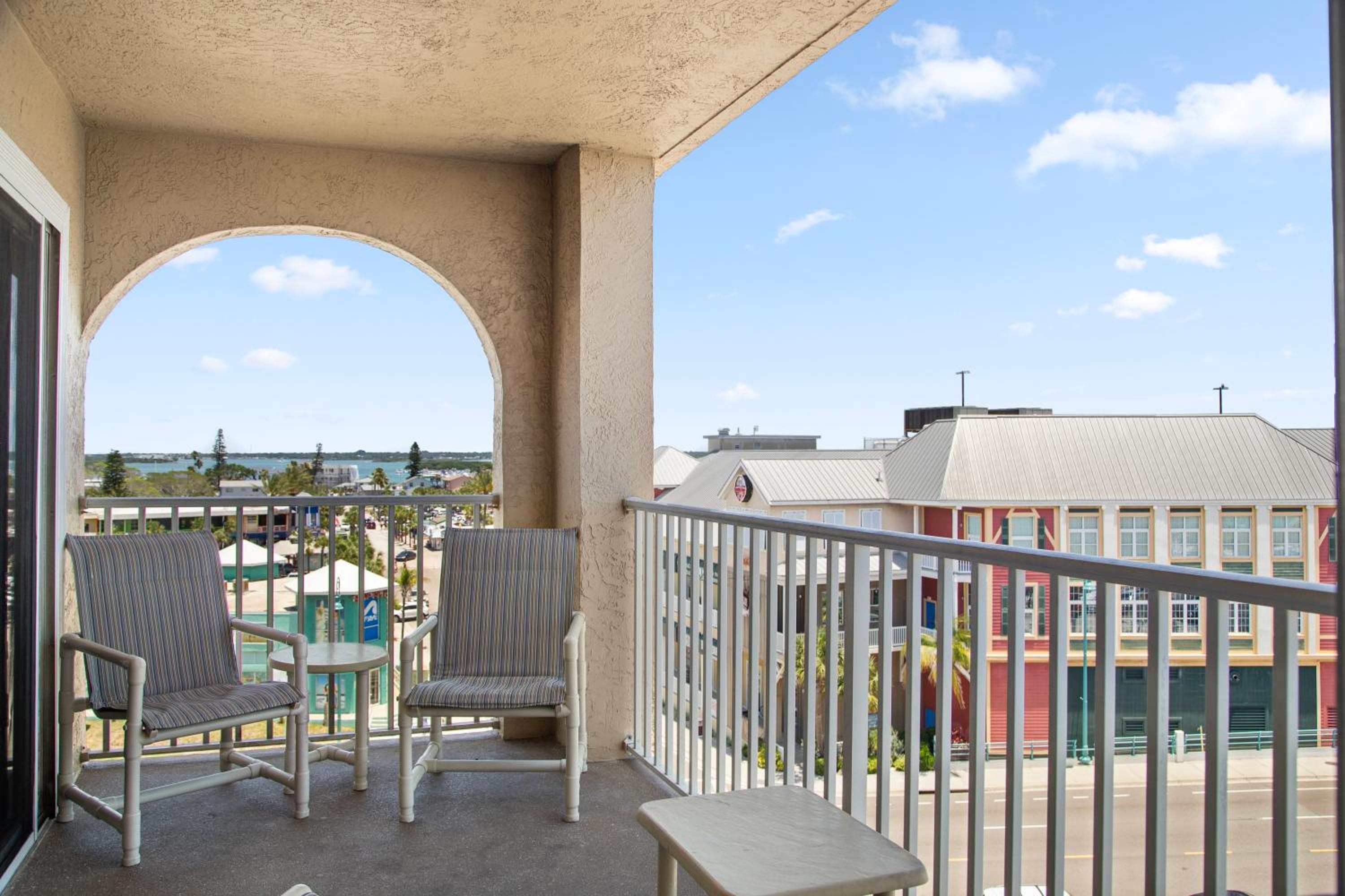 Beachfront Complex - 2b 2b - Beach Place #504